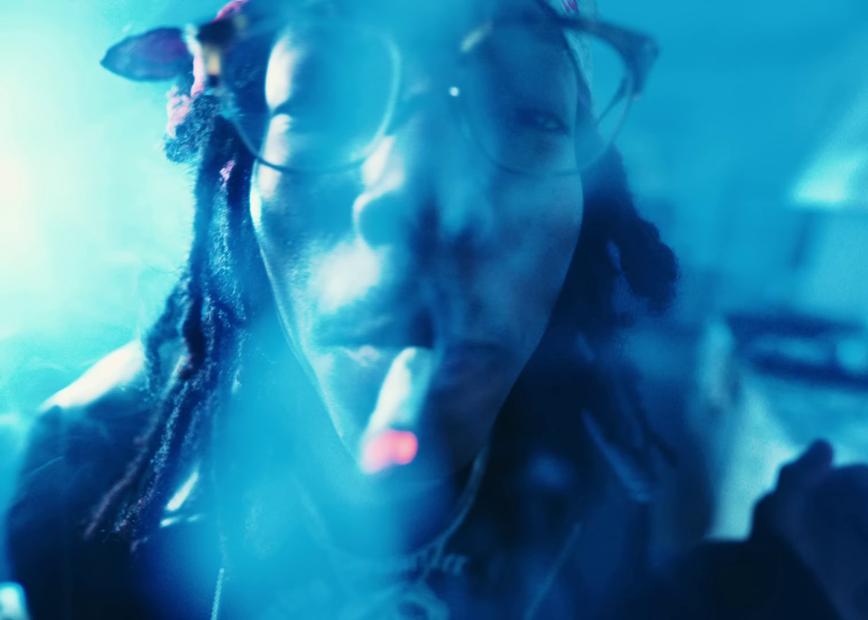 500lbs (2023) —  shot,  lighting