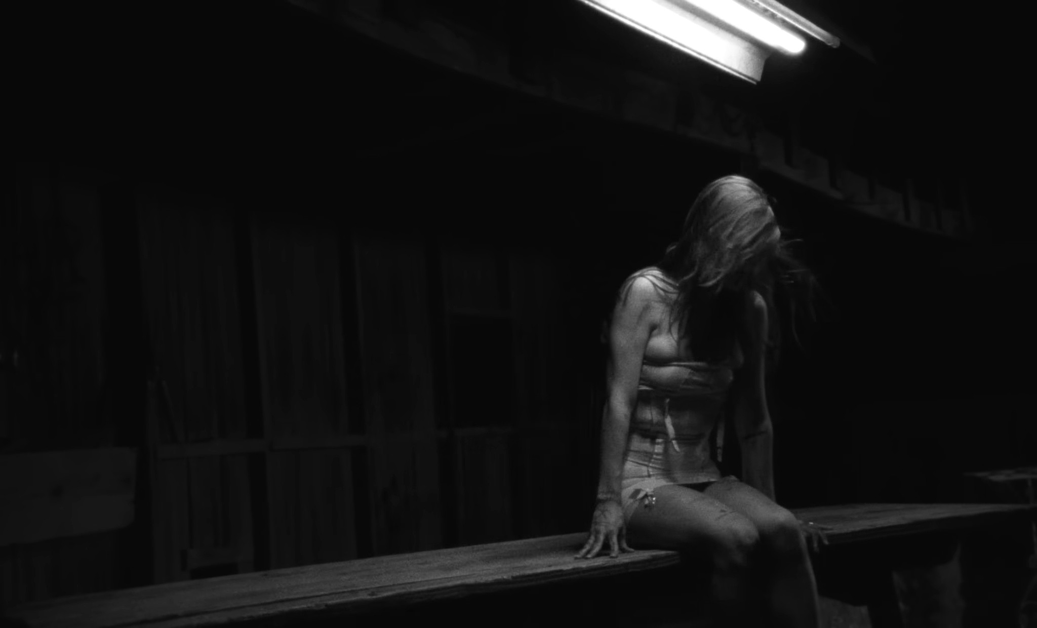 Vacillator (2025) —  shot,  lighting