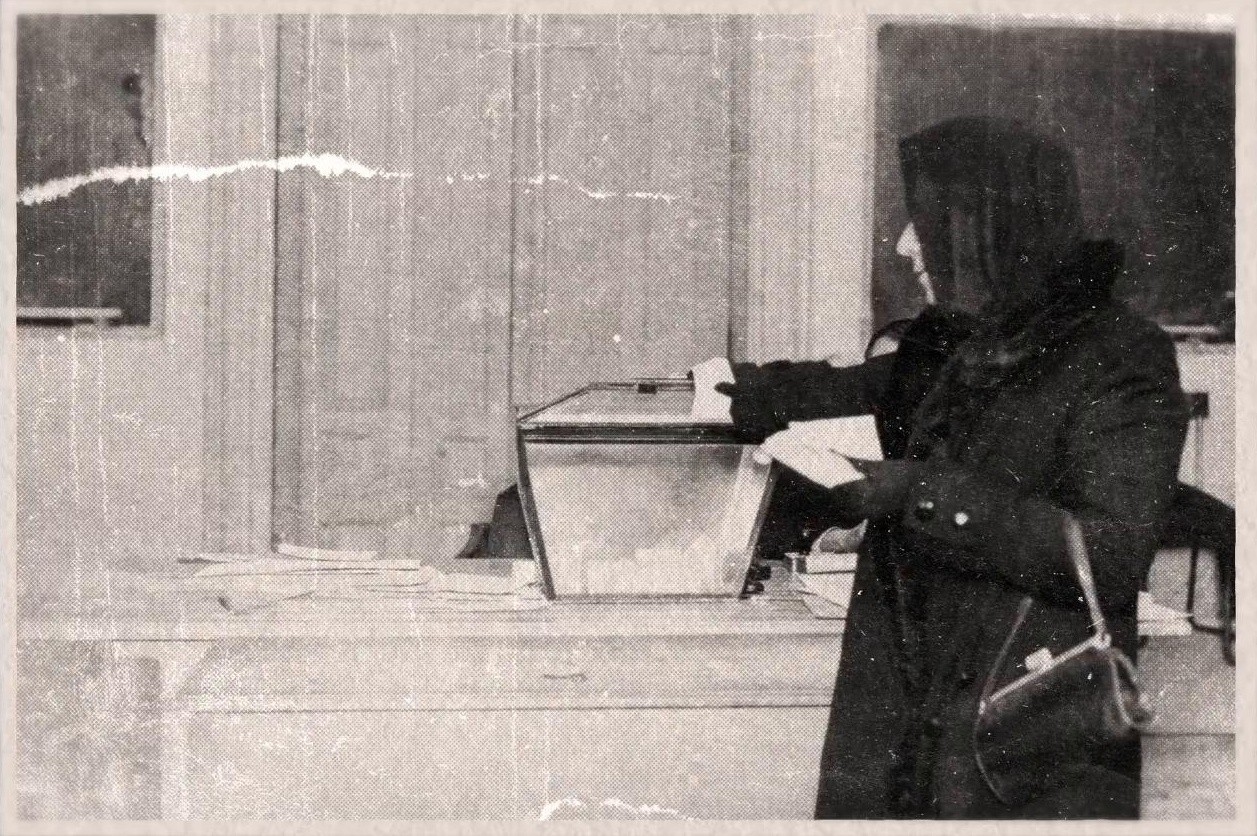 LIGA F: Here it Comes (2025) —  shot,  lighting