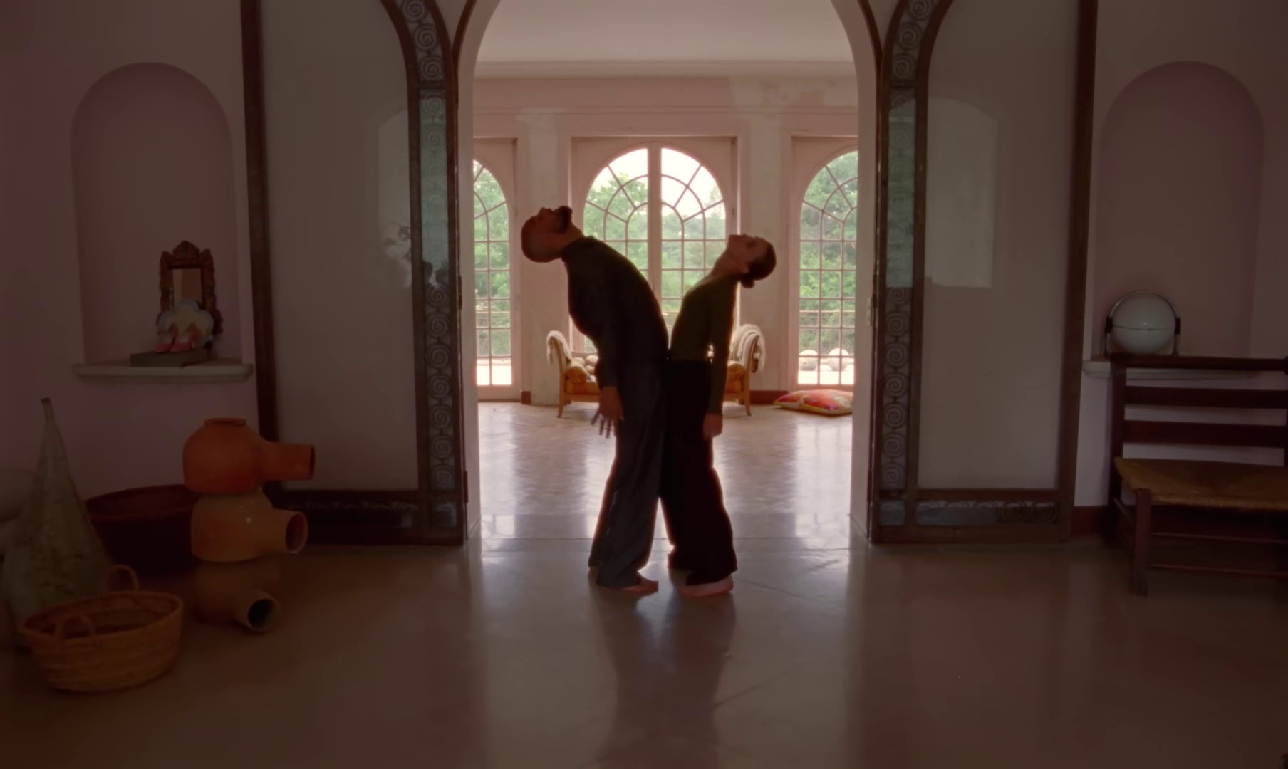 GRV - Music for Maison d'en face (2023) —  shot,  lighting