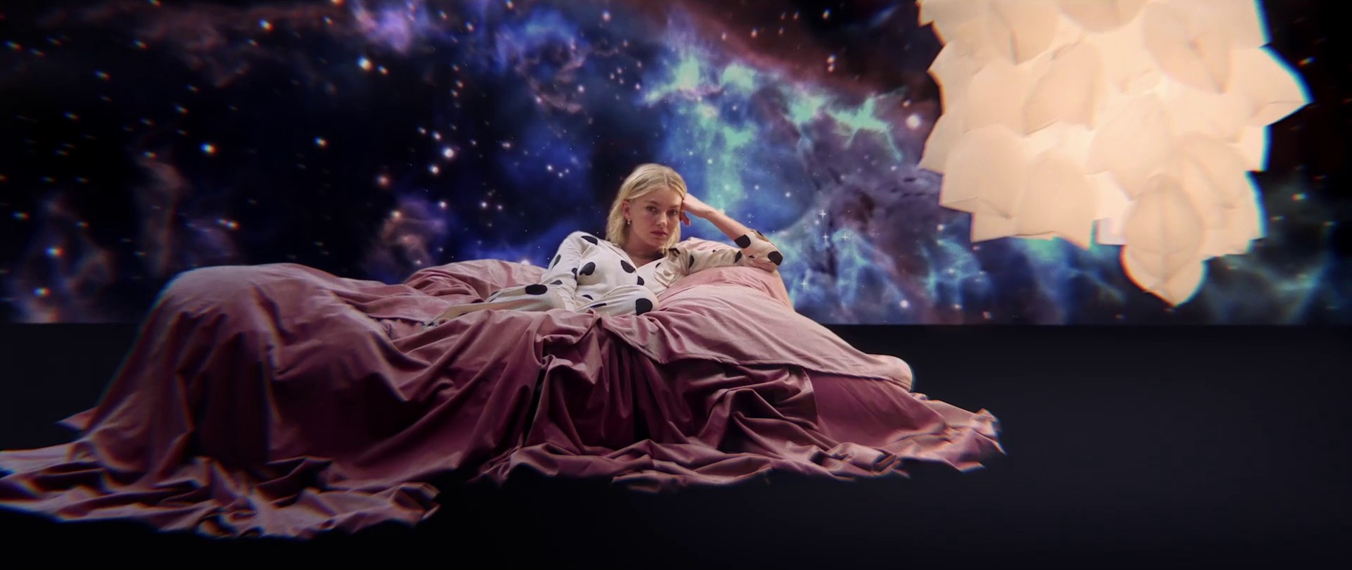 Someone new (2019) —  shot,  lighting