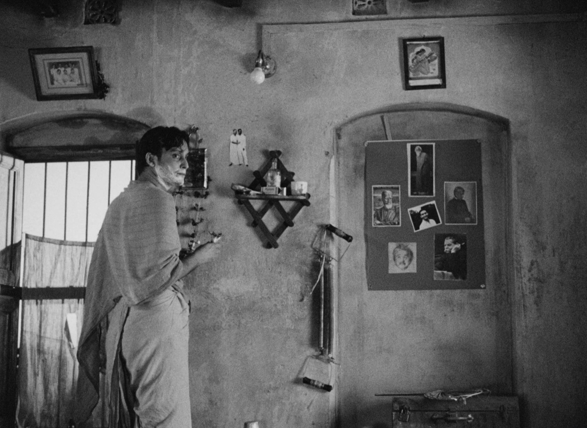 The World of Apu (1959) —  shot,  lighting