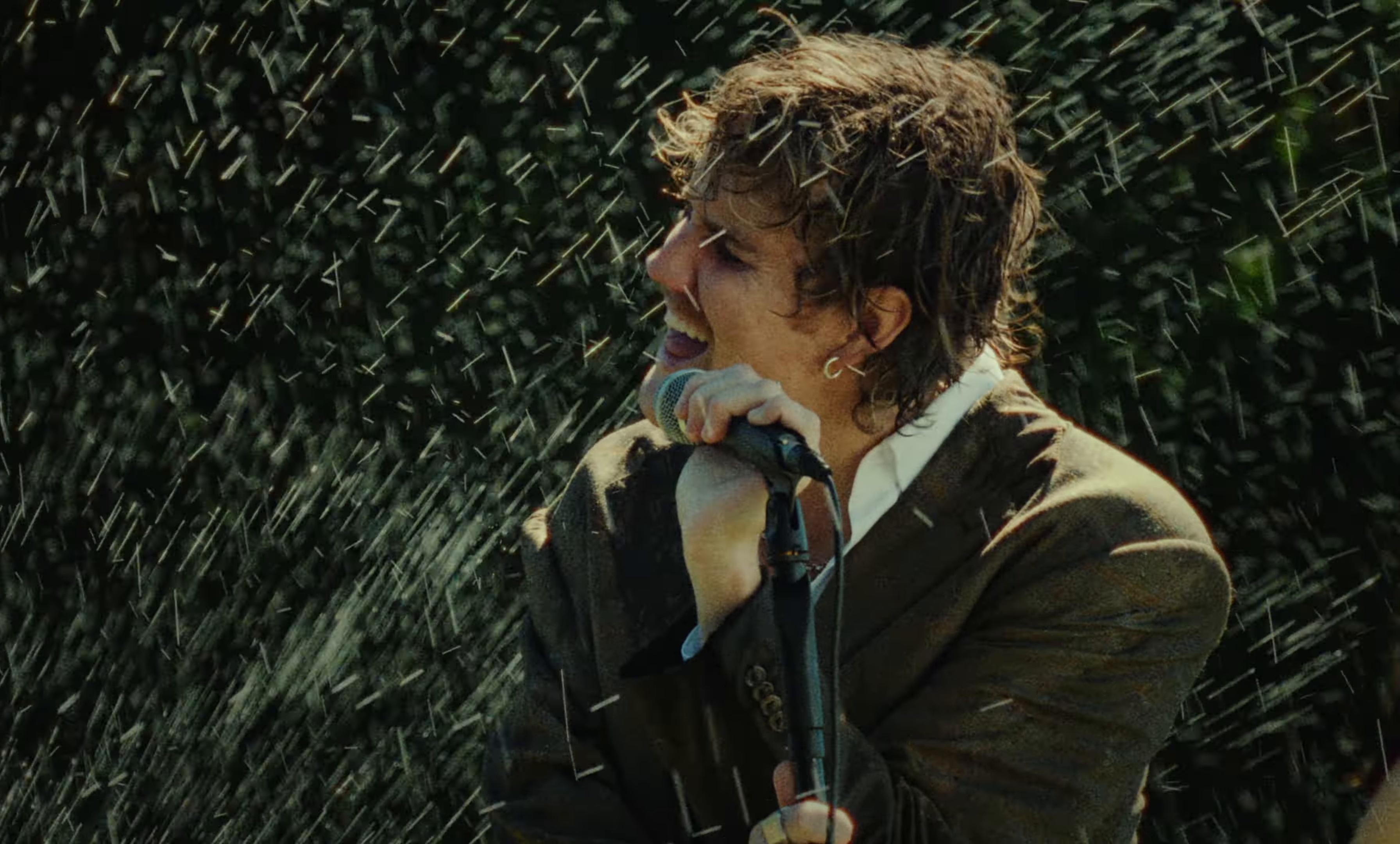 Whateverrrr (2025) —  shot,  lighting