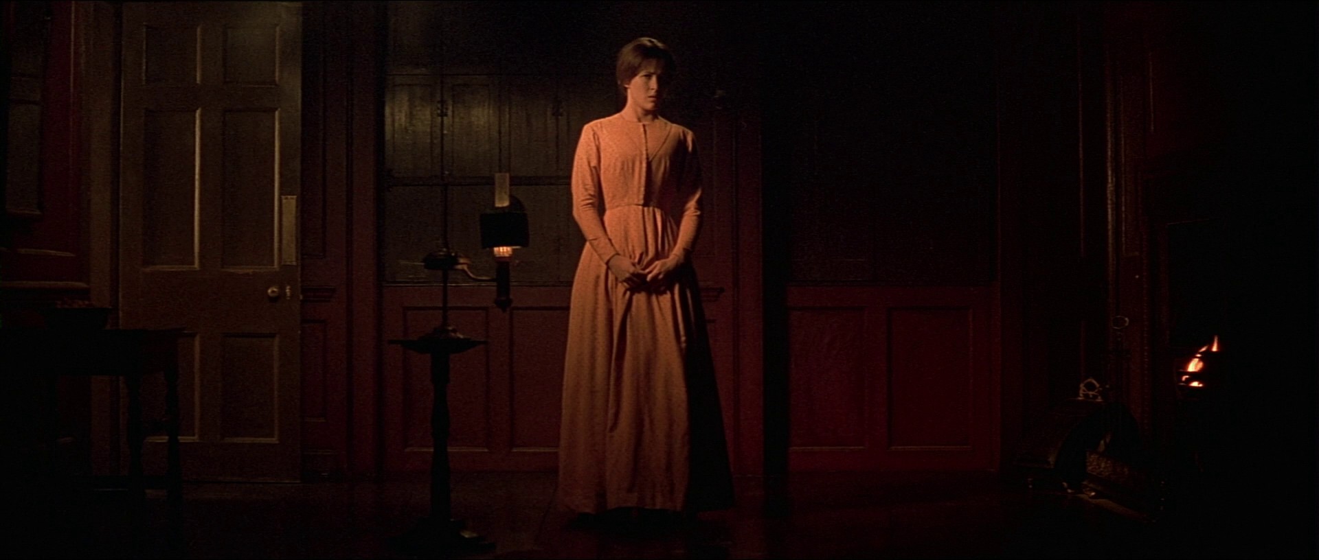 Firelight (1997) —  shot,  lighting