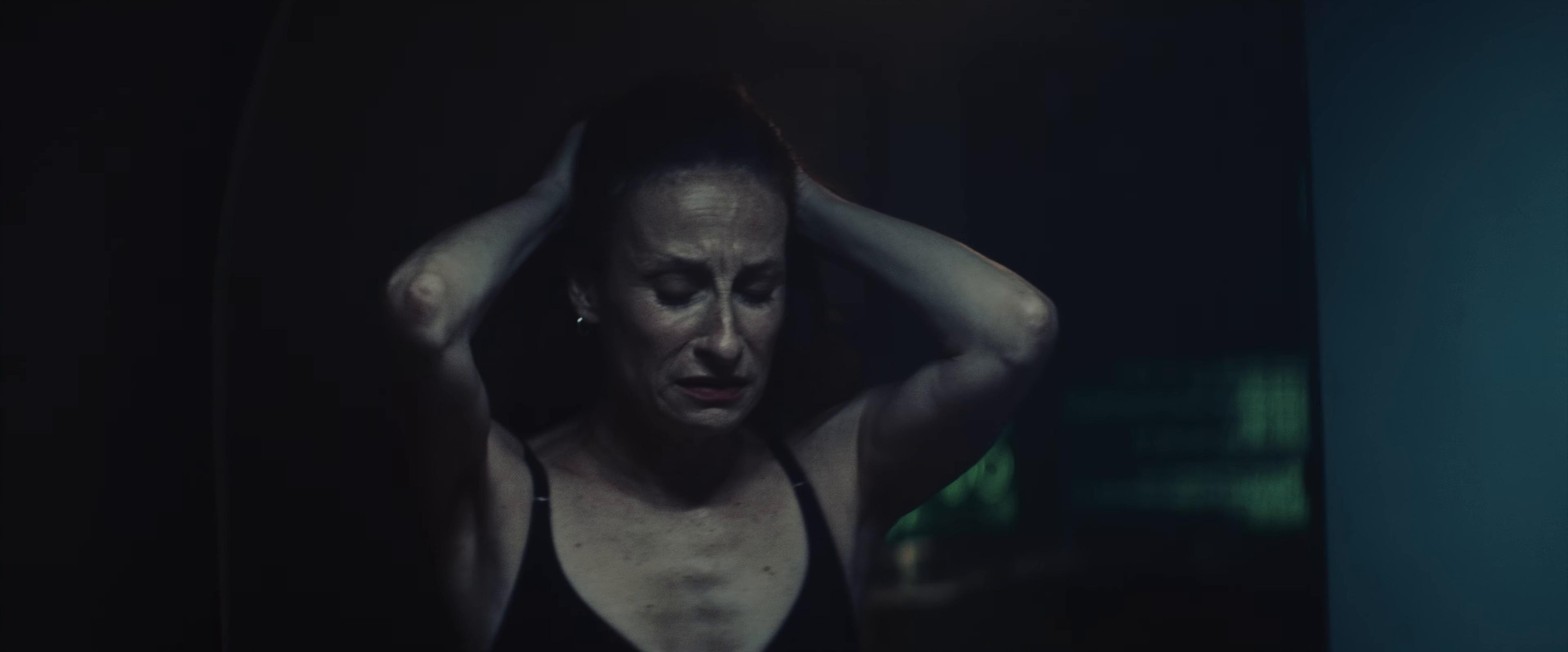 Tu Olor (2025) —  shot,  lighting