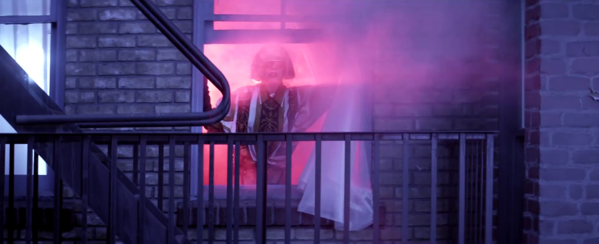 The Edge Of Glory (2011) —  shot,  lighting