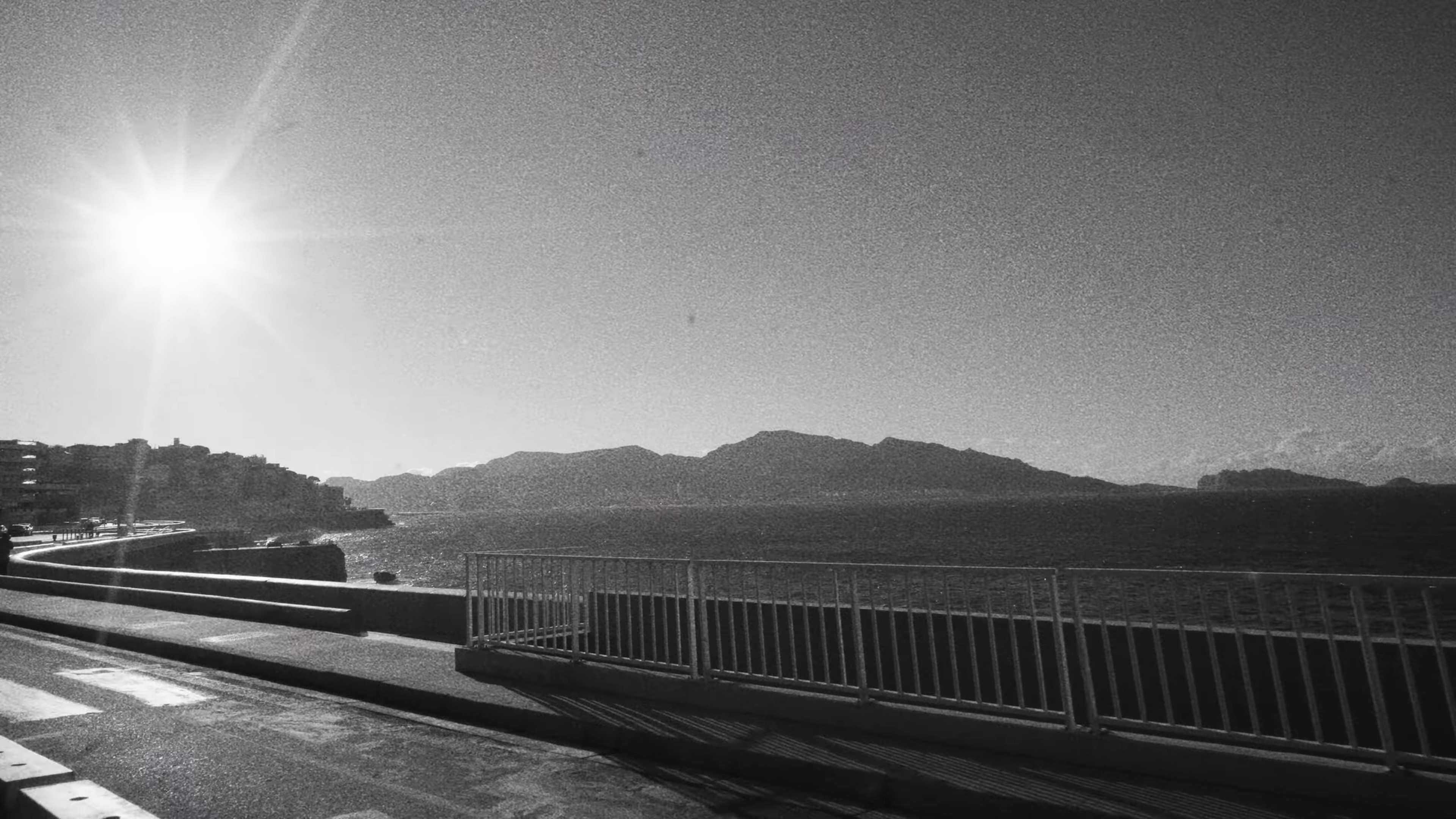 You are everywhere (2023) —  shot,  lighting