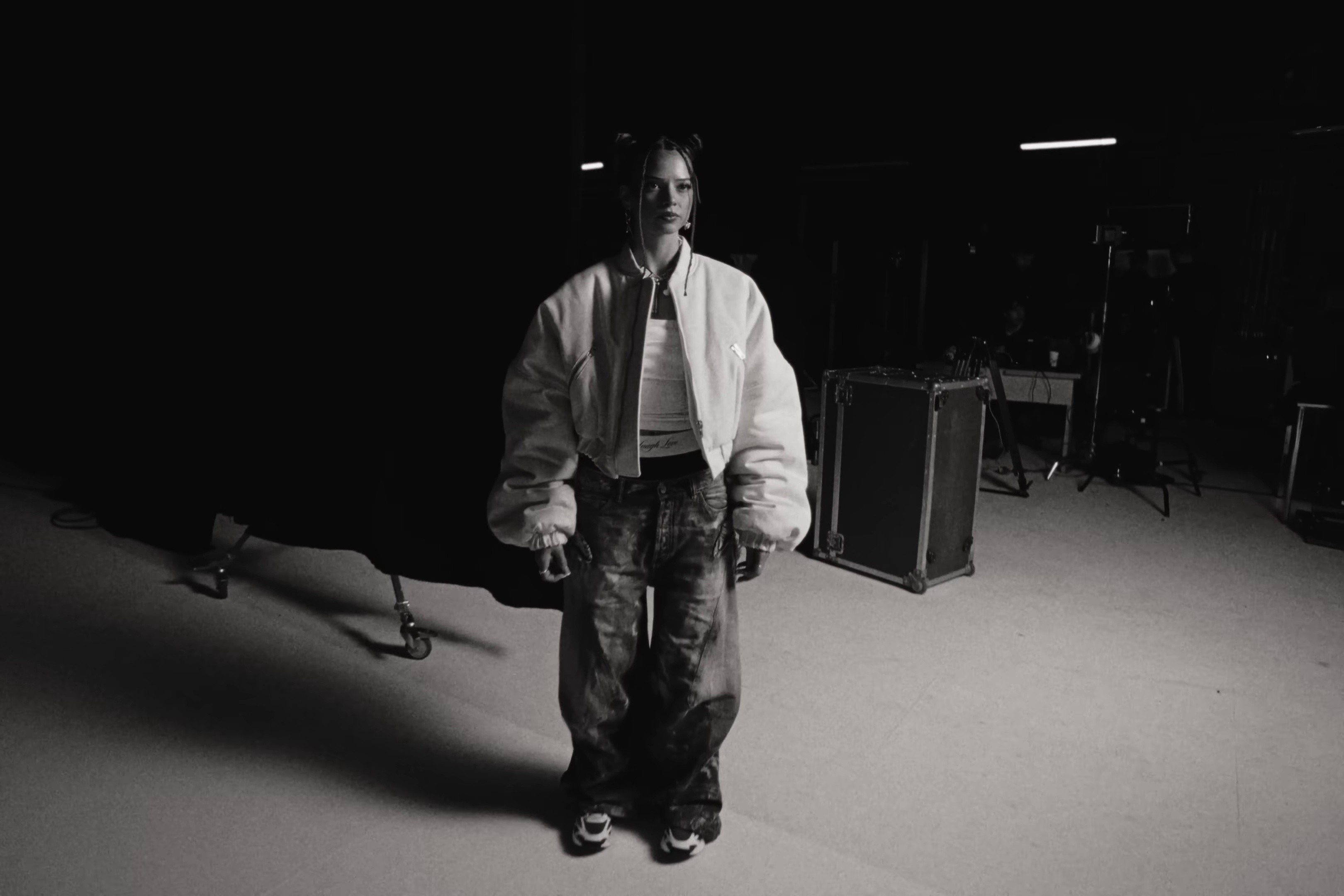 Farbenblind (2024) —  shot,  lighting