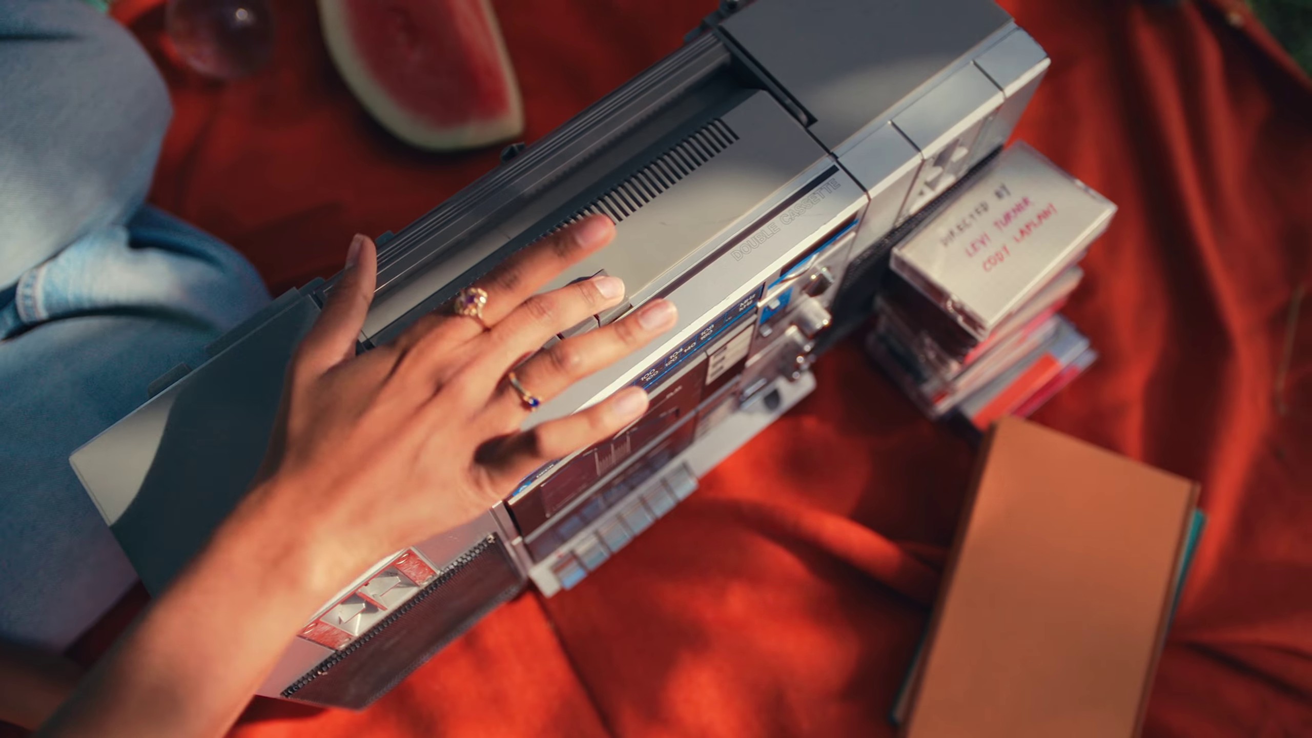 Skyline (2022) —  shot,  lighting