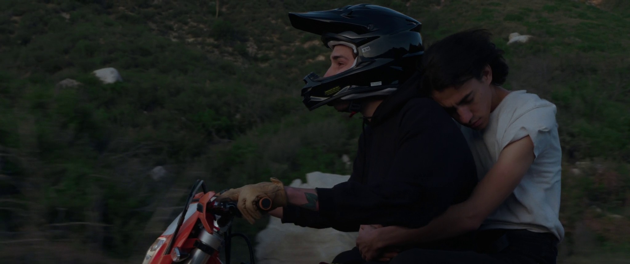 2am (2019) —  shot,  lighting