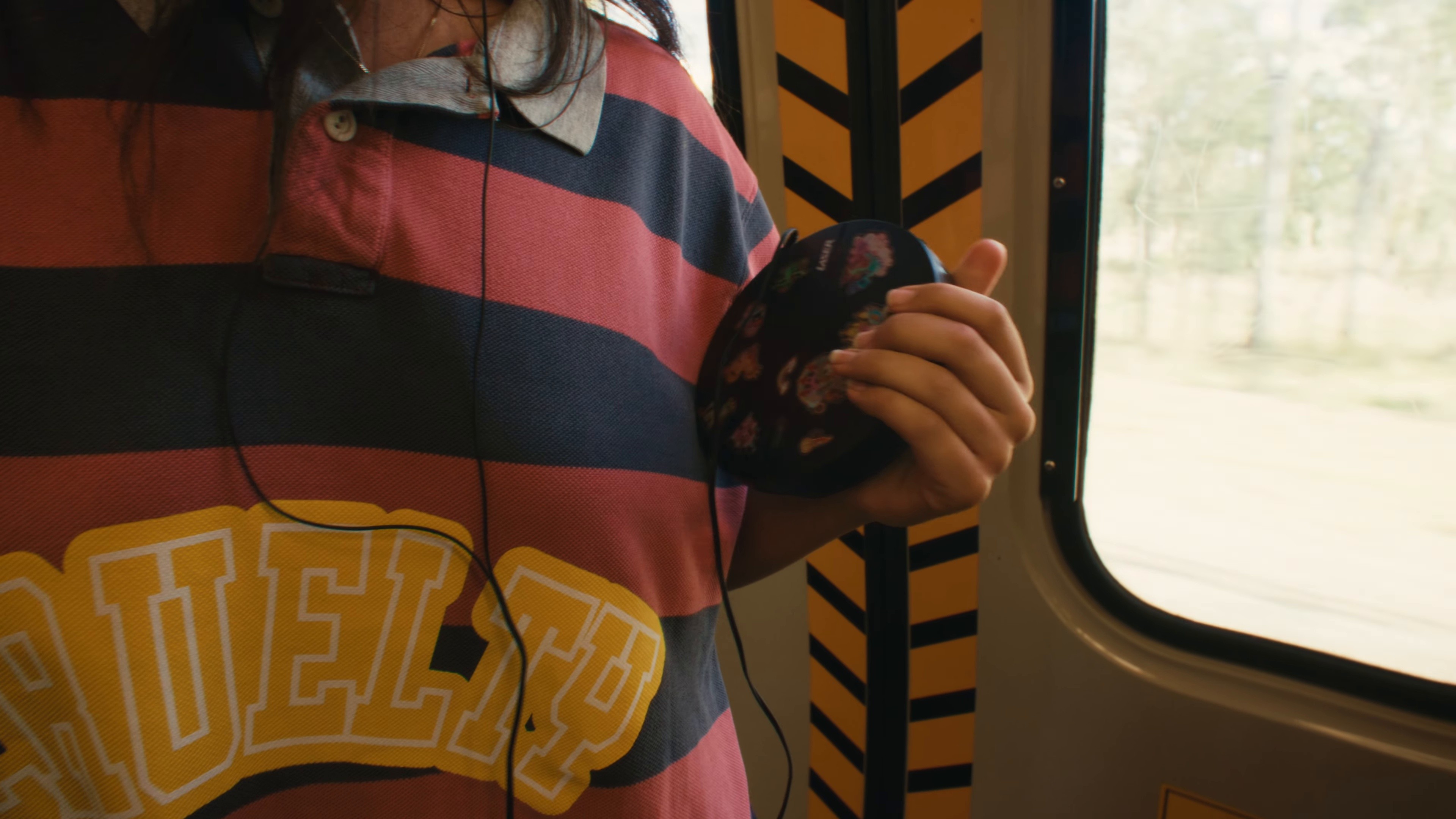 Horses (2024) —  shot,  lighting