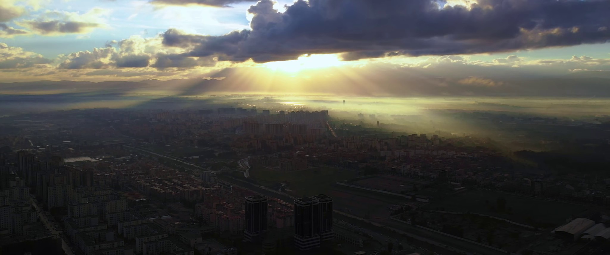 Lela (2021) —  shot,  lighting