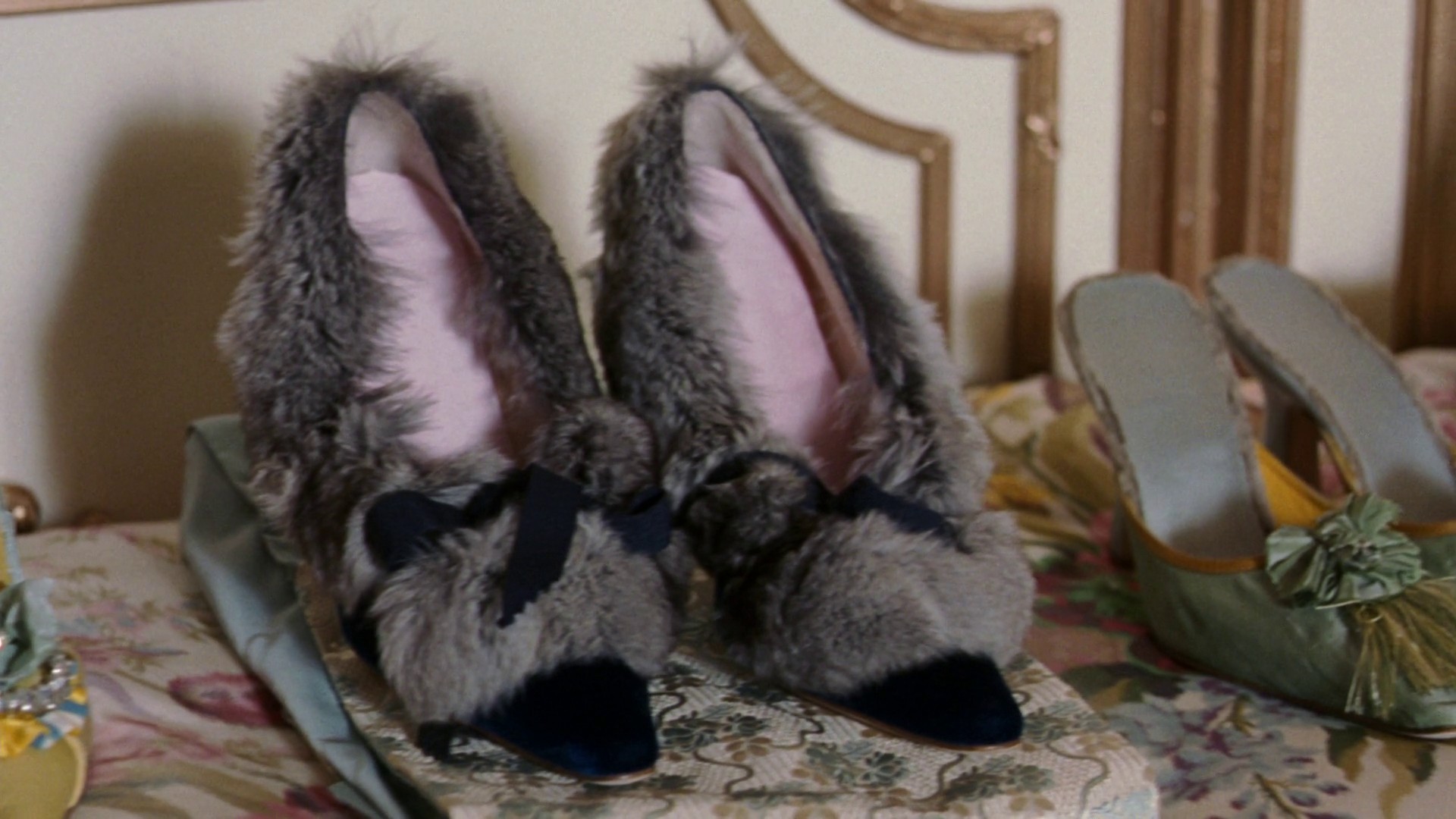 Marie Antoinette (2006) —  shot,  lighting