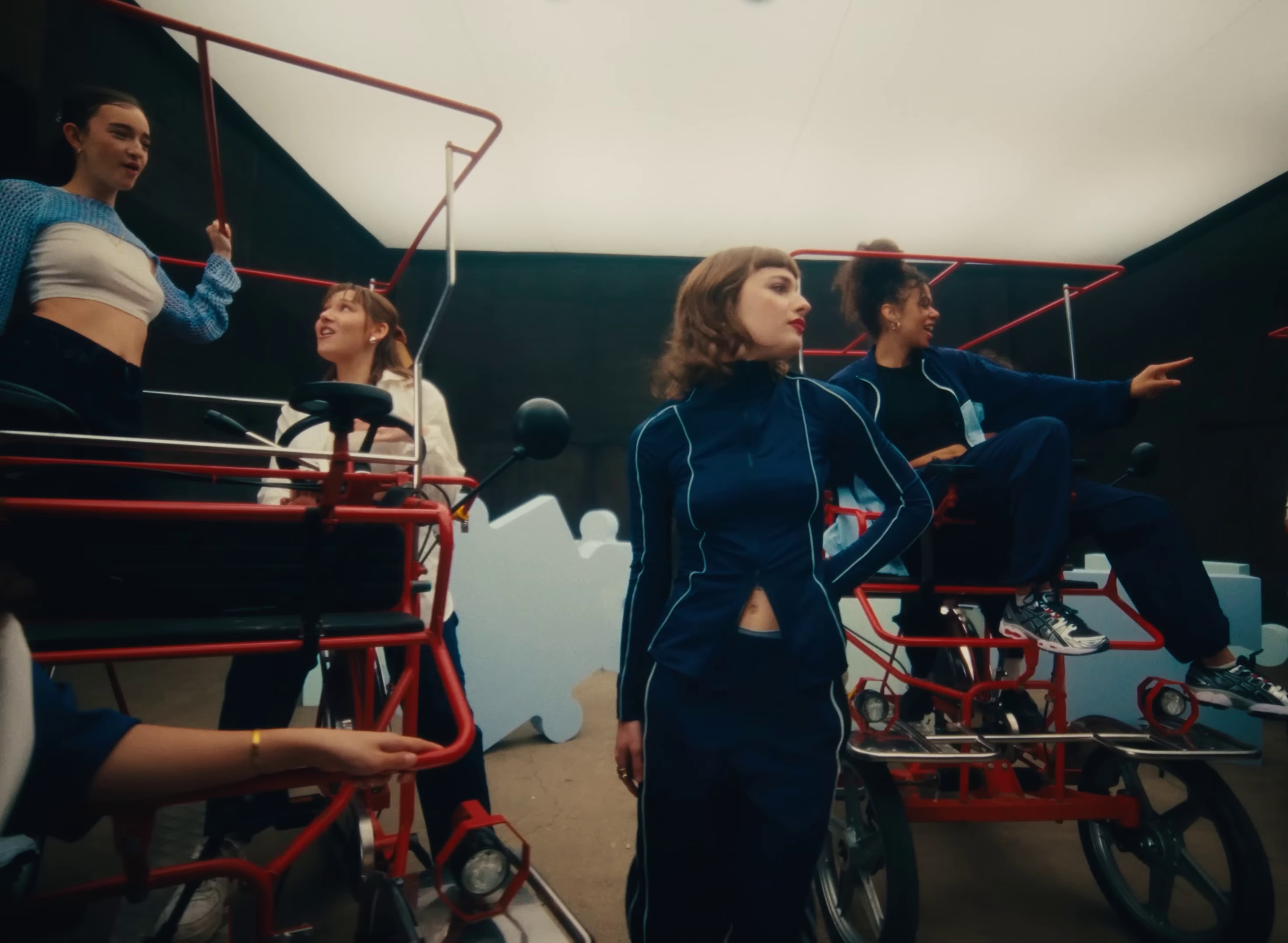 en rosalie (2024) —  shot,  lighting