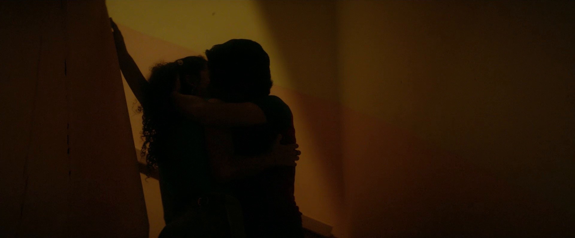 Aquarius (2016) —  shot,  lighting