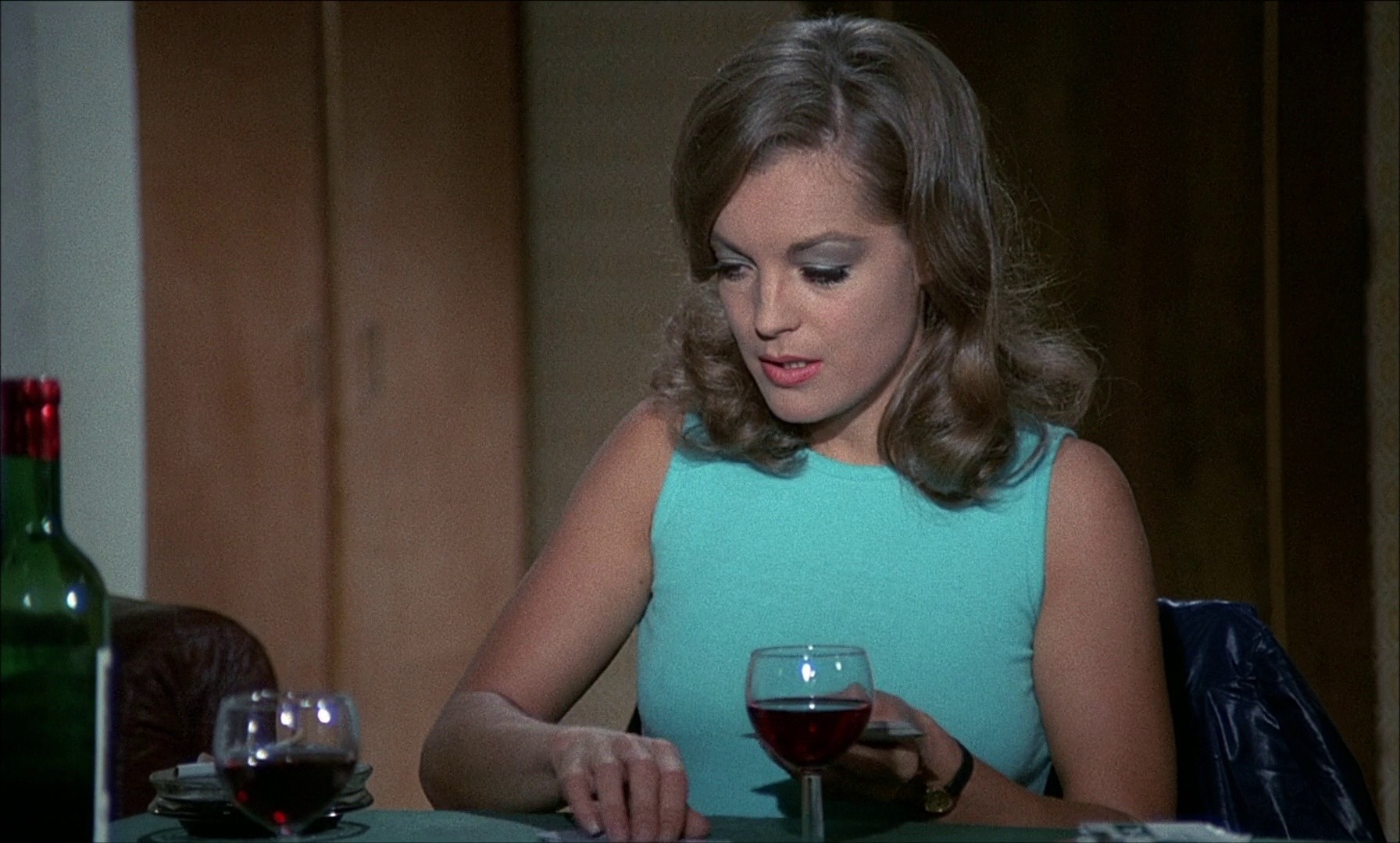 Max and the Junkmen (1971) —  shot,  lighting