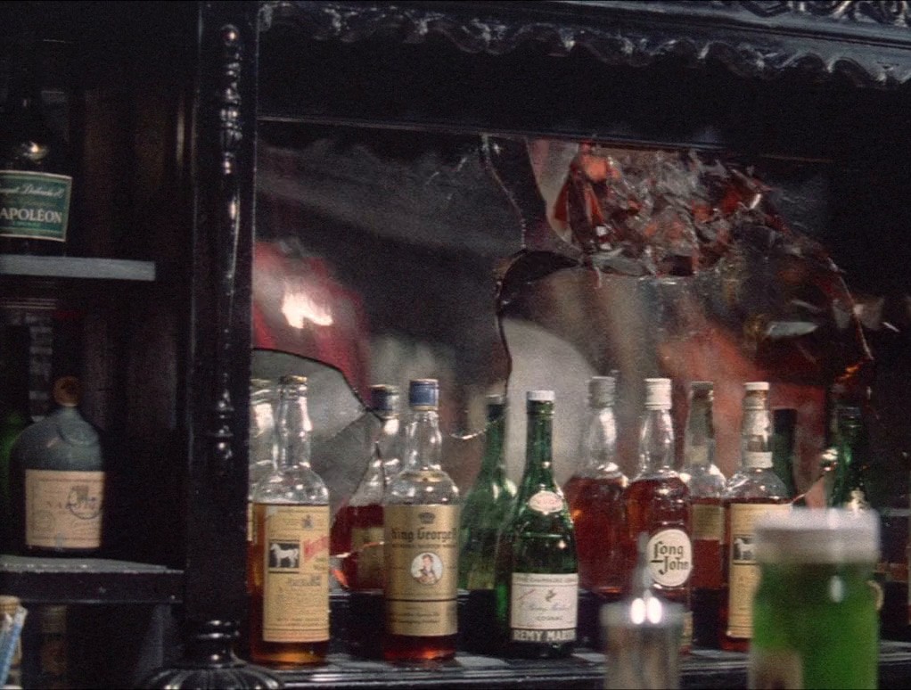 Stray Cat Rock: Sex Hunter (1970) —  shot,  lighting