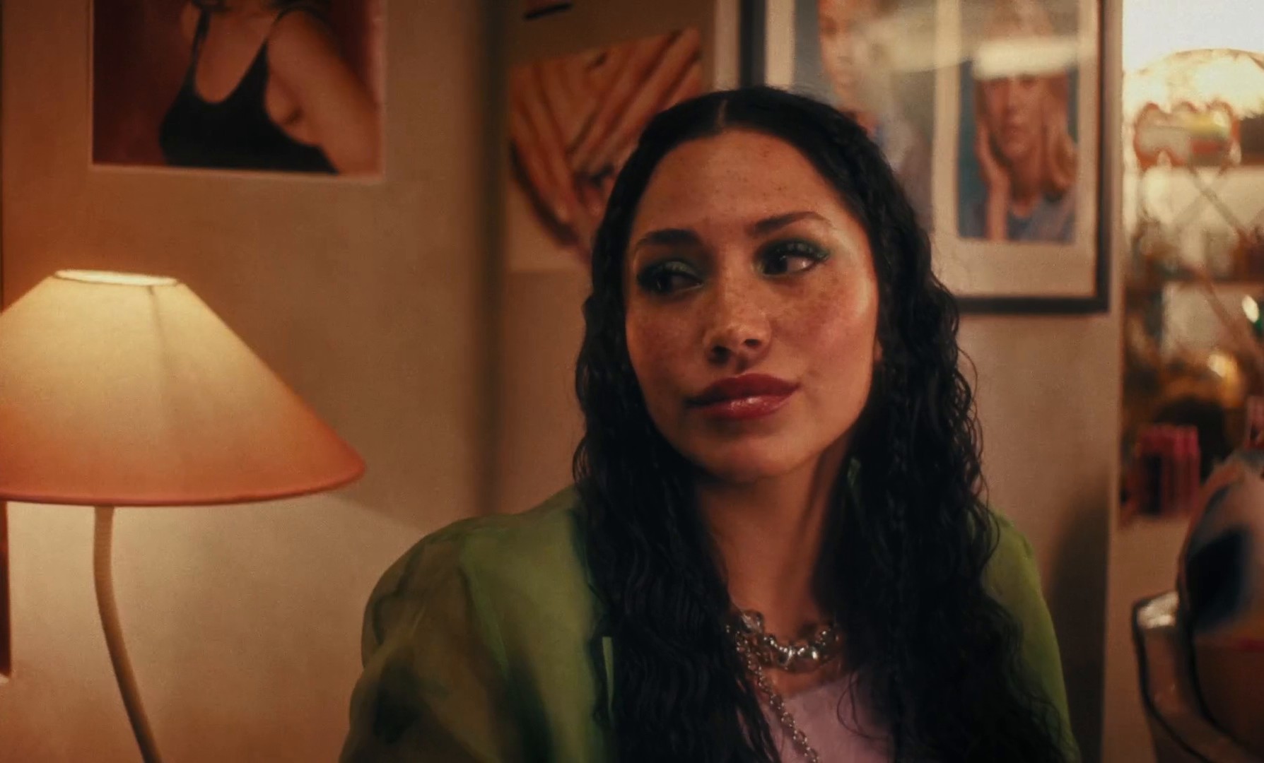 DEICHMANN + No es fácil decir (2024) —  shot,  lighting