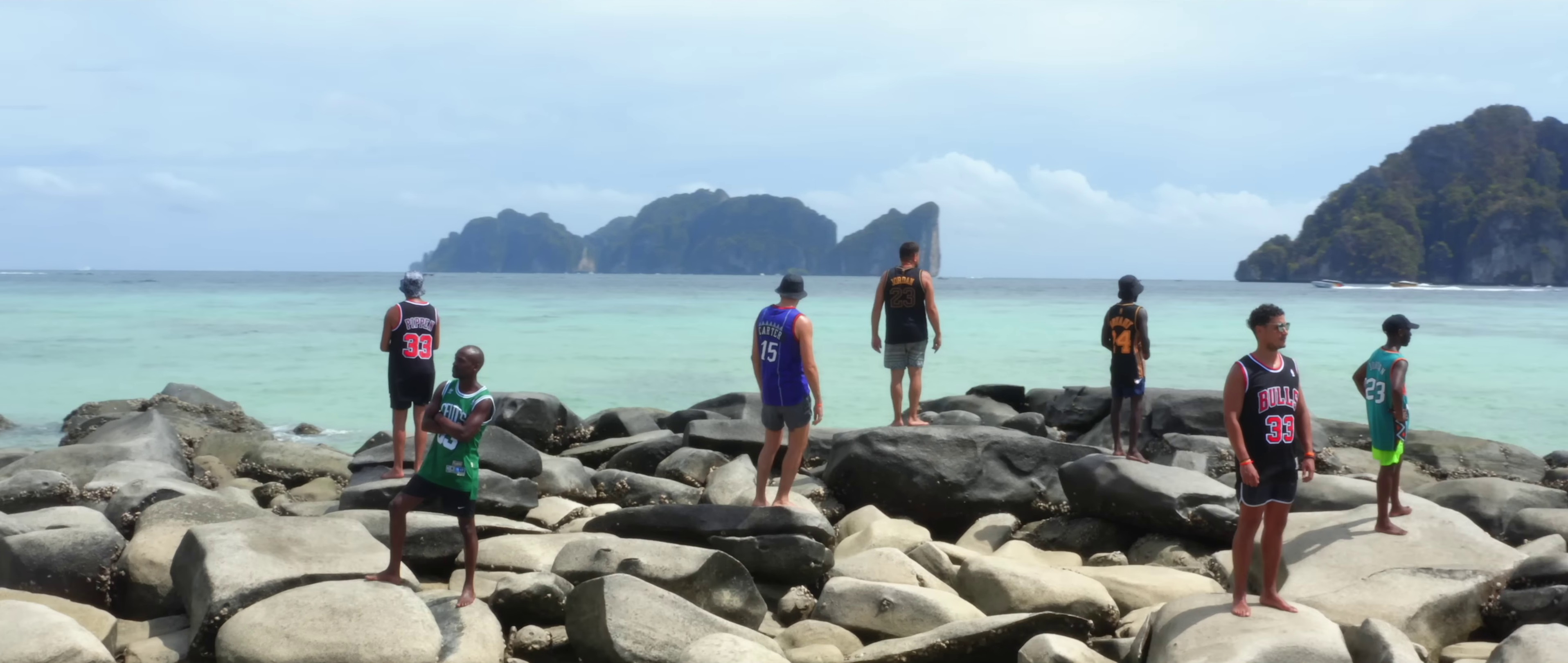 Magique (2023) —  shot,  lighting