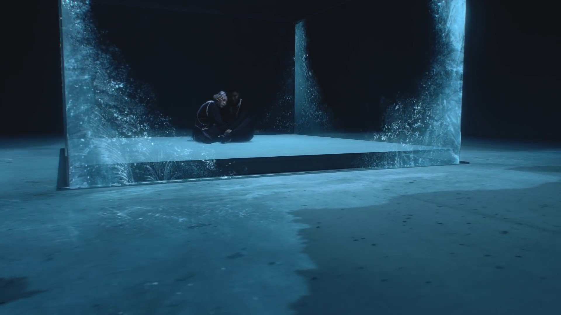 lovely (2018) —  shot,  lighting