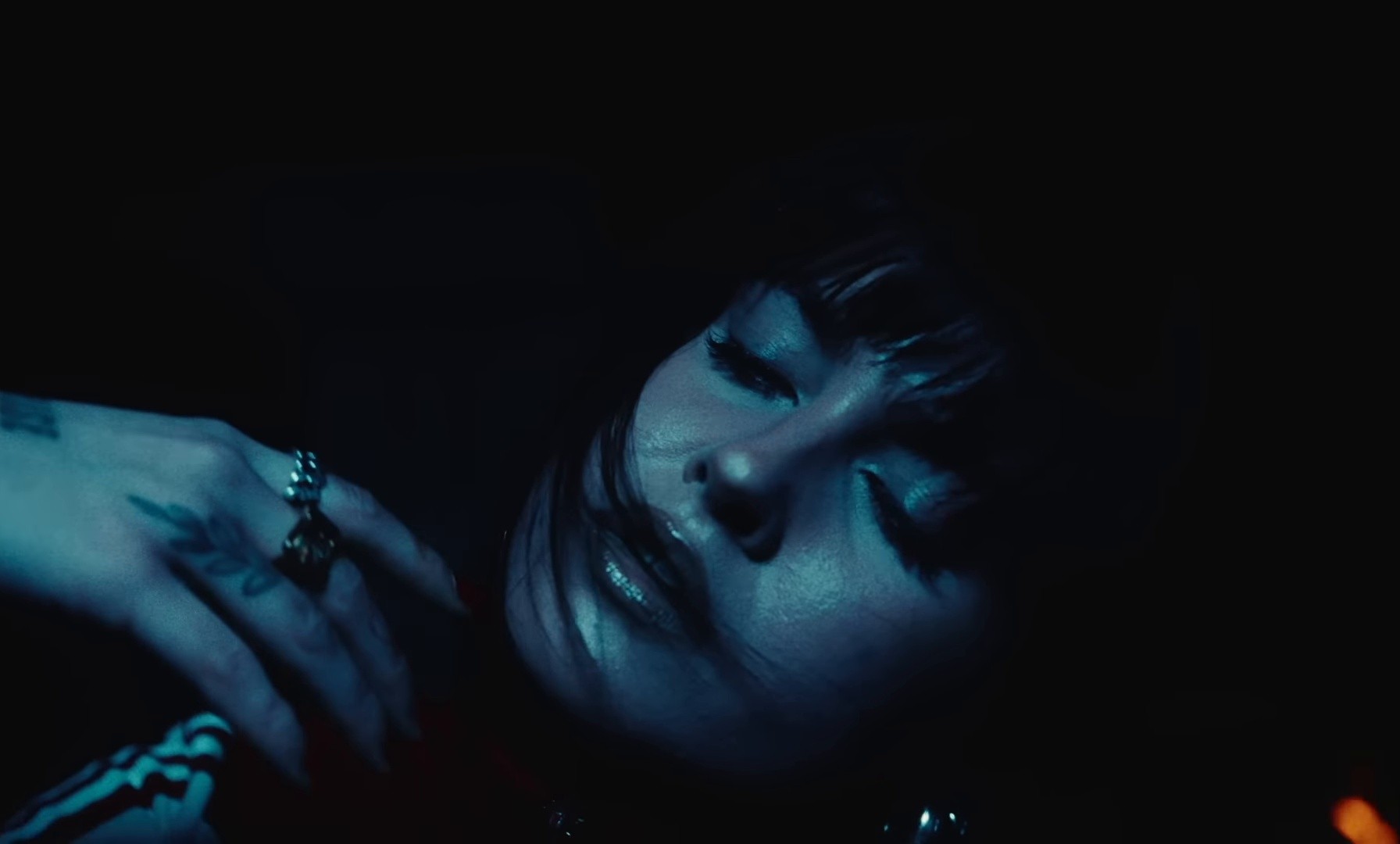 rodéo (2024) —  shot,  lighting