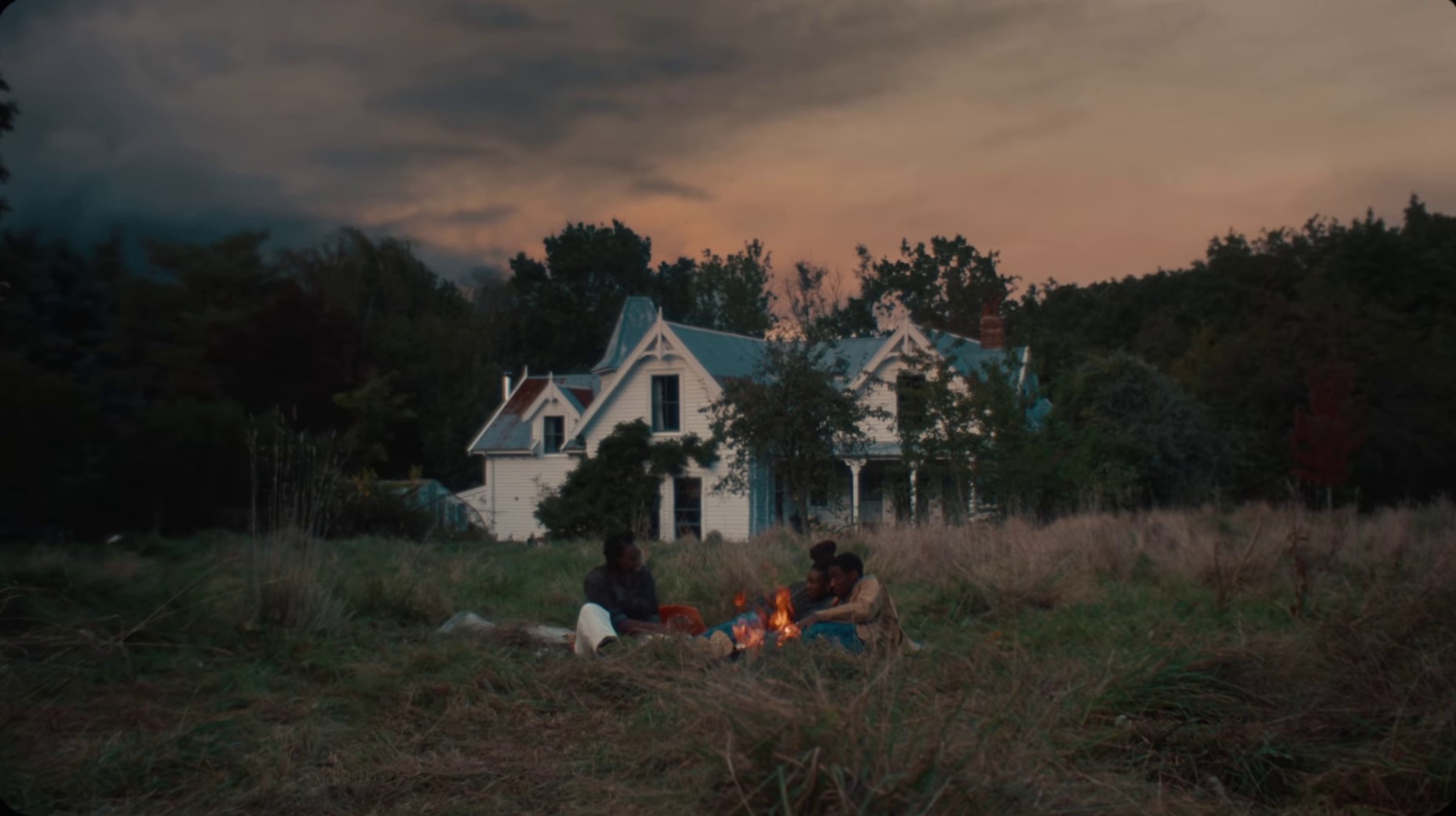 I Love You, I Hate You (2021) —  shot,  lighting