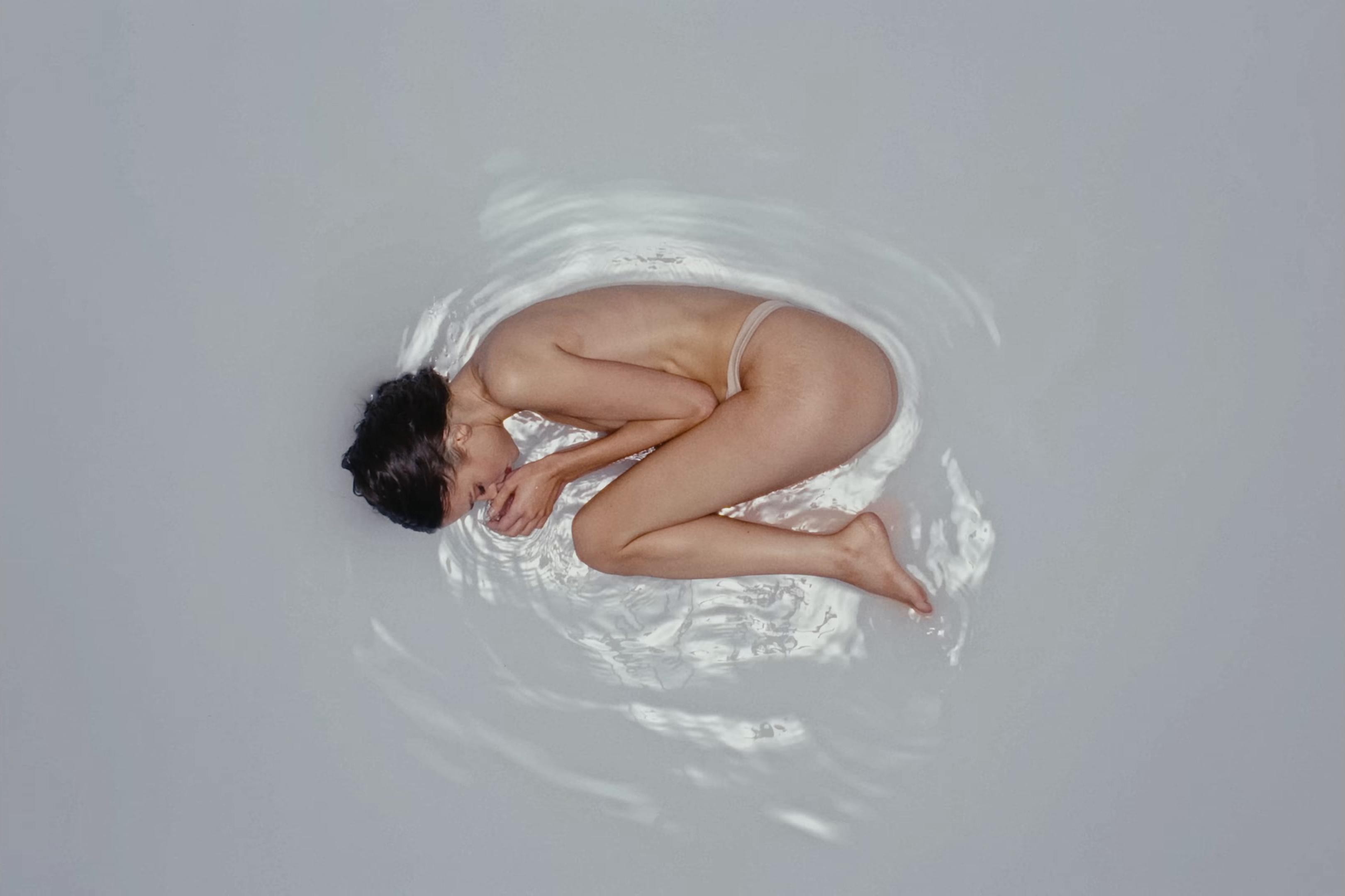 cuerpo (2025) —  shot,  lighting