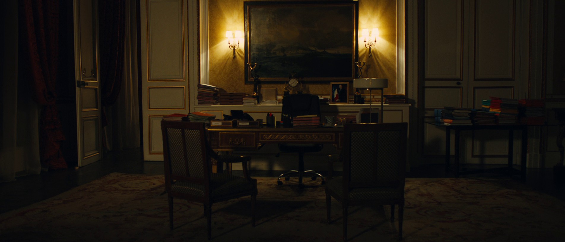 L'exercice de l'État (2011) —  shot,  lighting