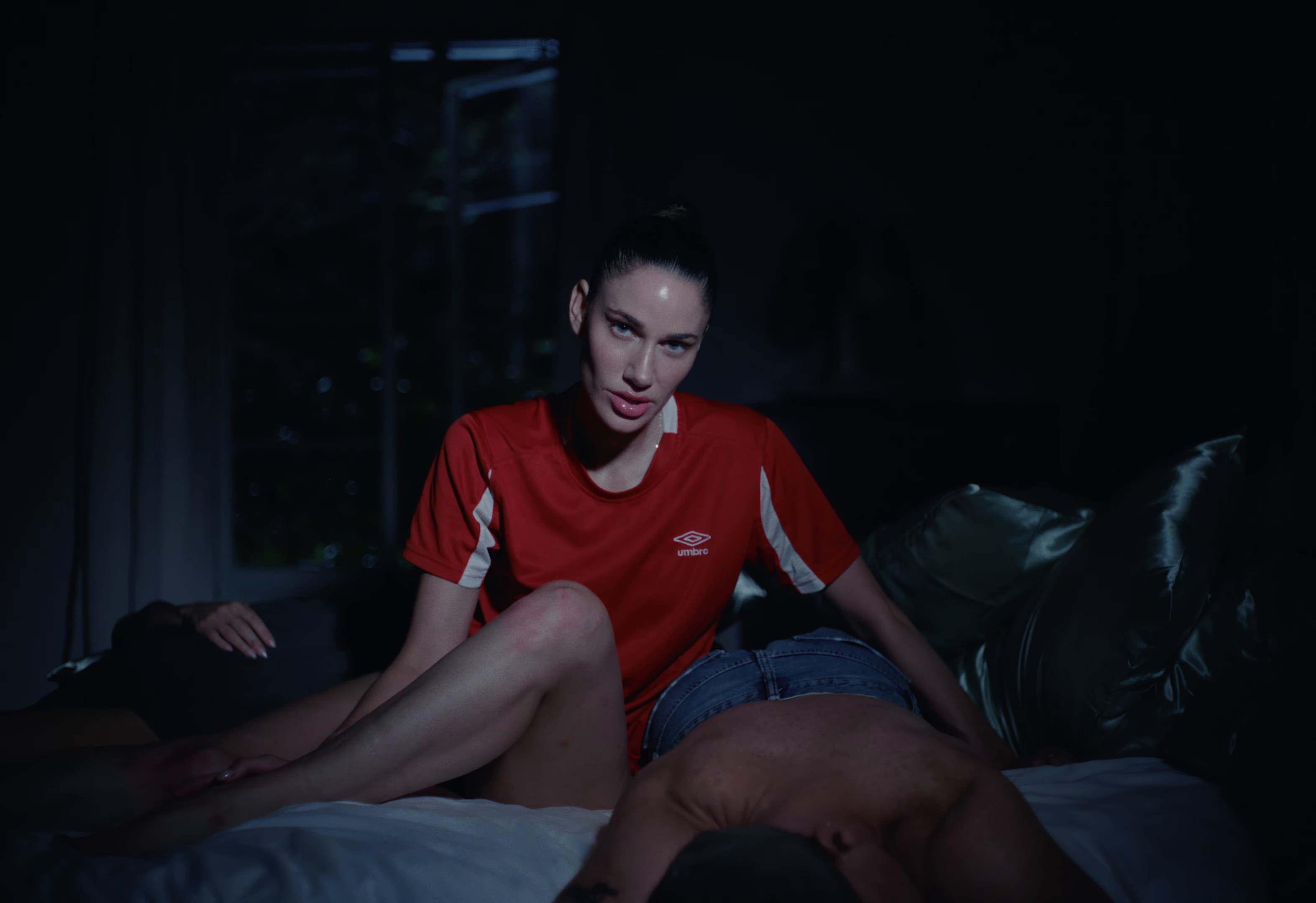 f***ing happy  (2025) —  shot,  lighting