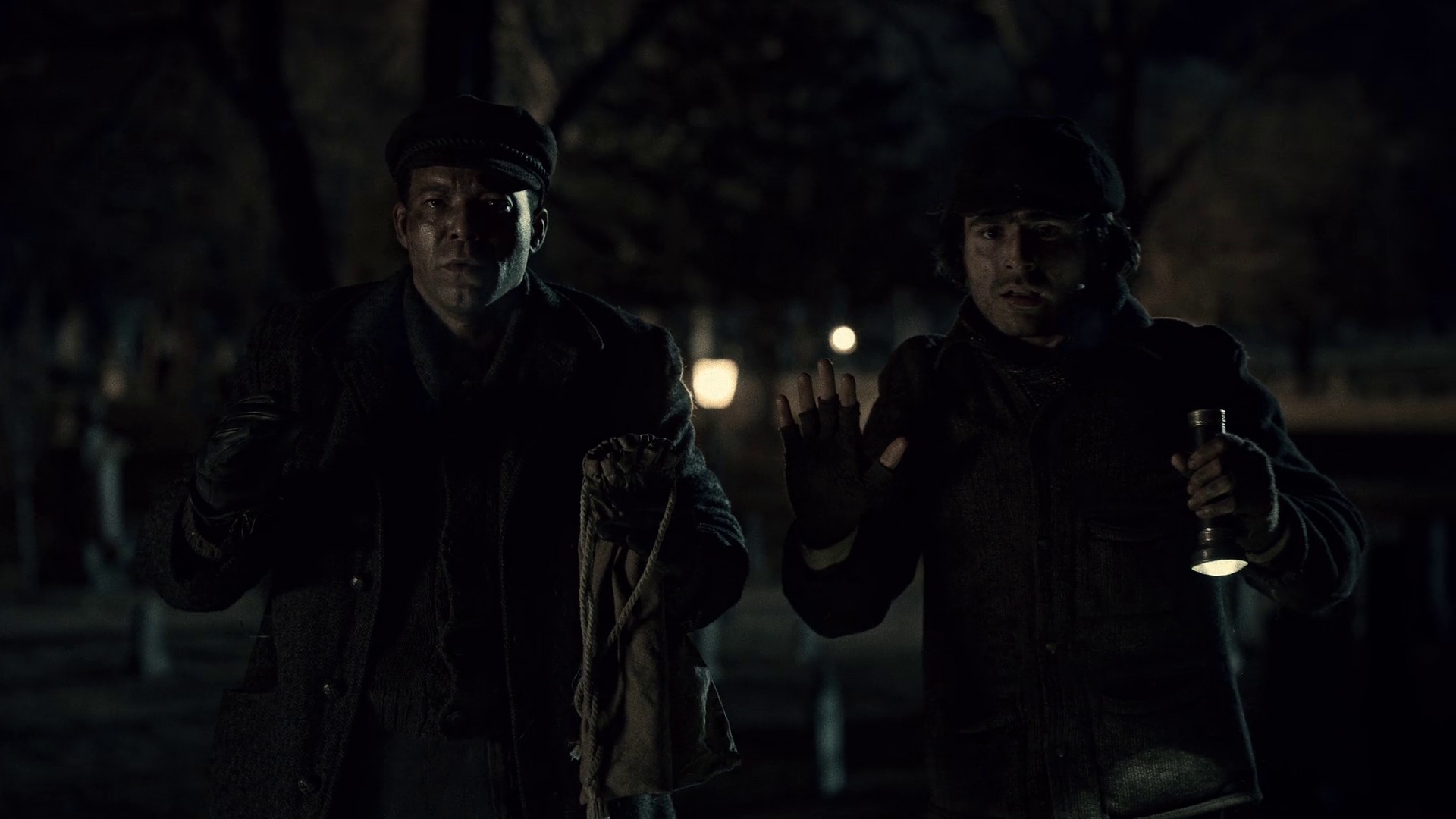 Graveyard Rats (2022) —  shot,  lighting