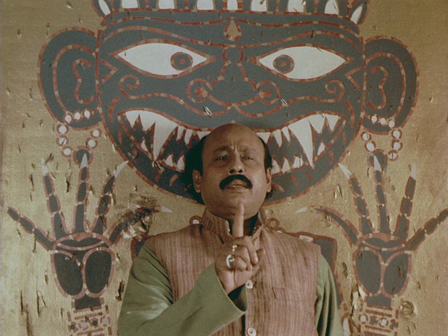 Joi Baba Felunath: The Elephant God (1979) —  shot,  lighting