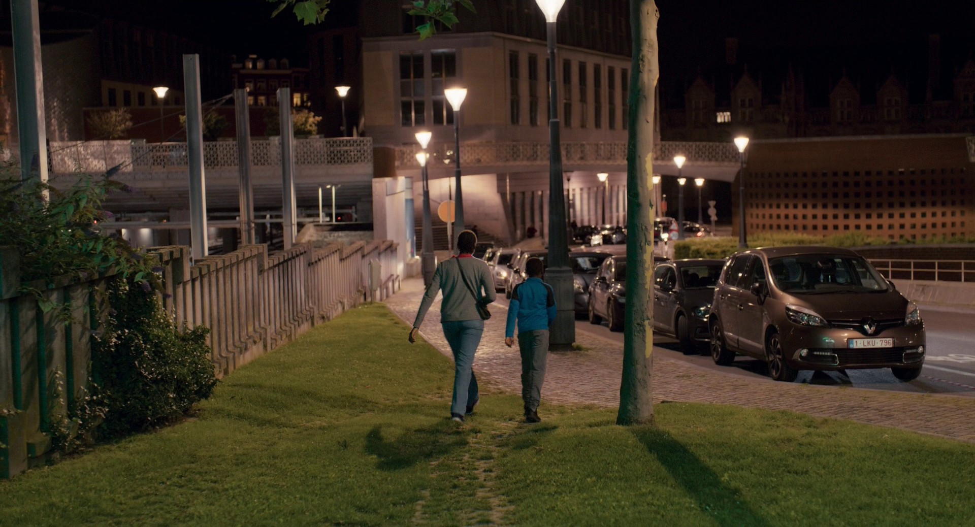 Tori and Lokita (2023) —  shot,  lighting