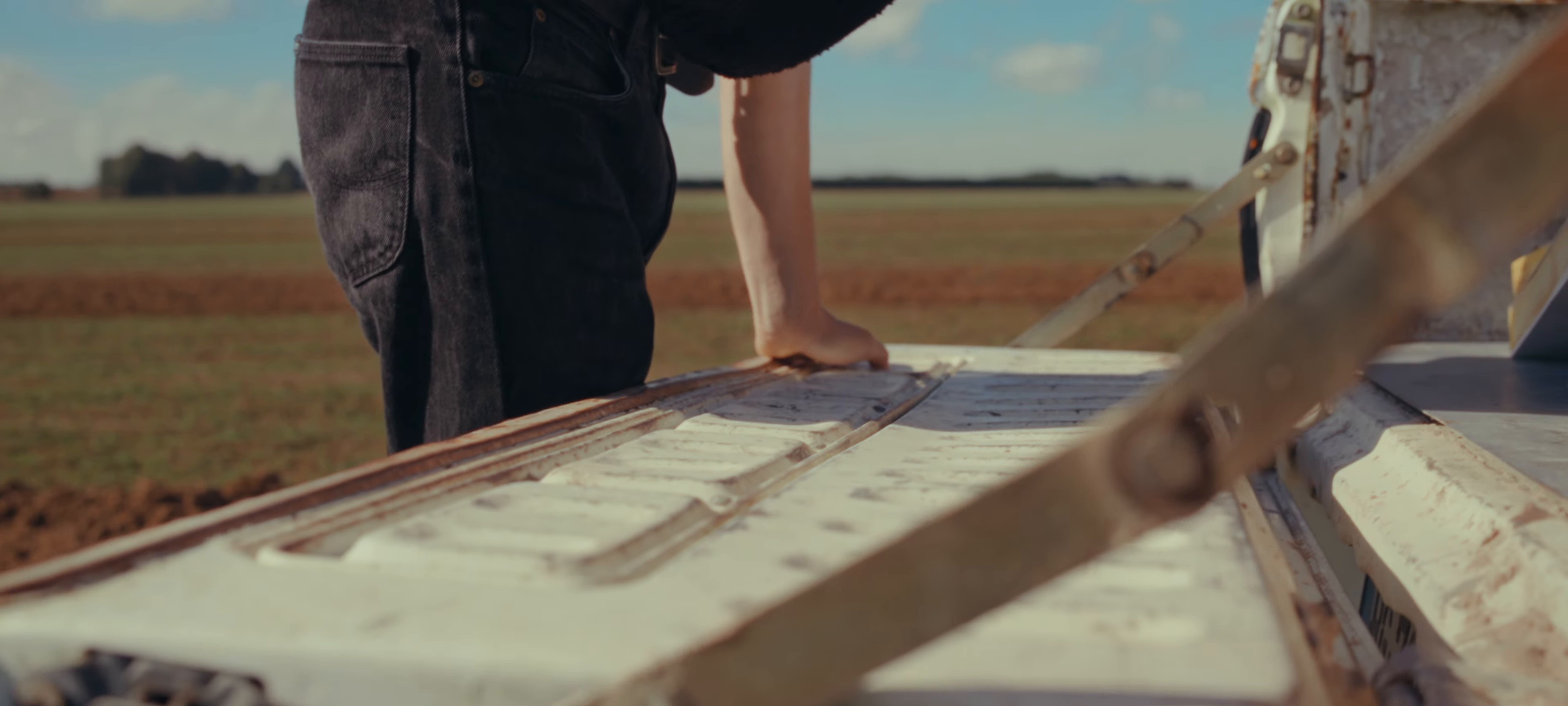 Tout ira bien (2024) —  shot,  lighting