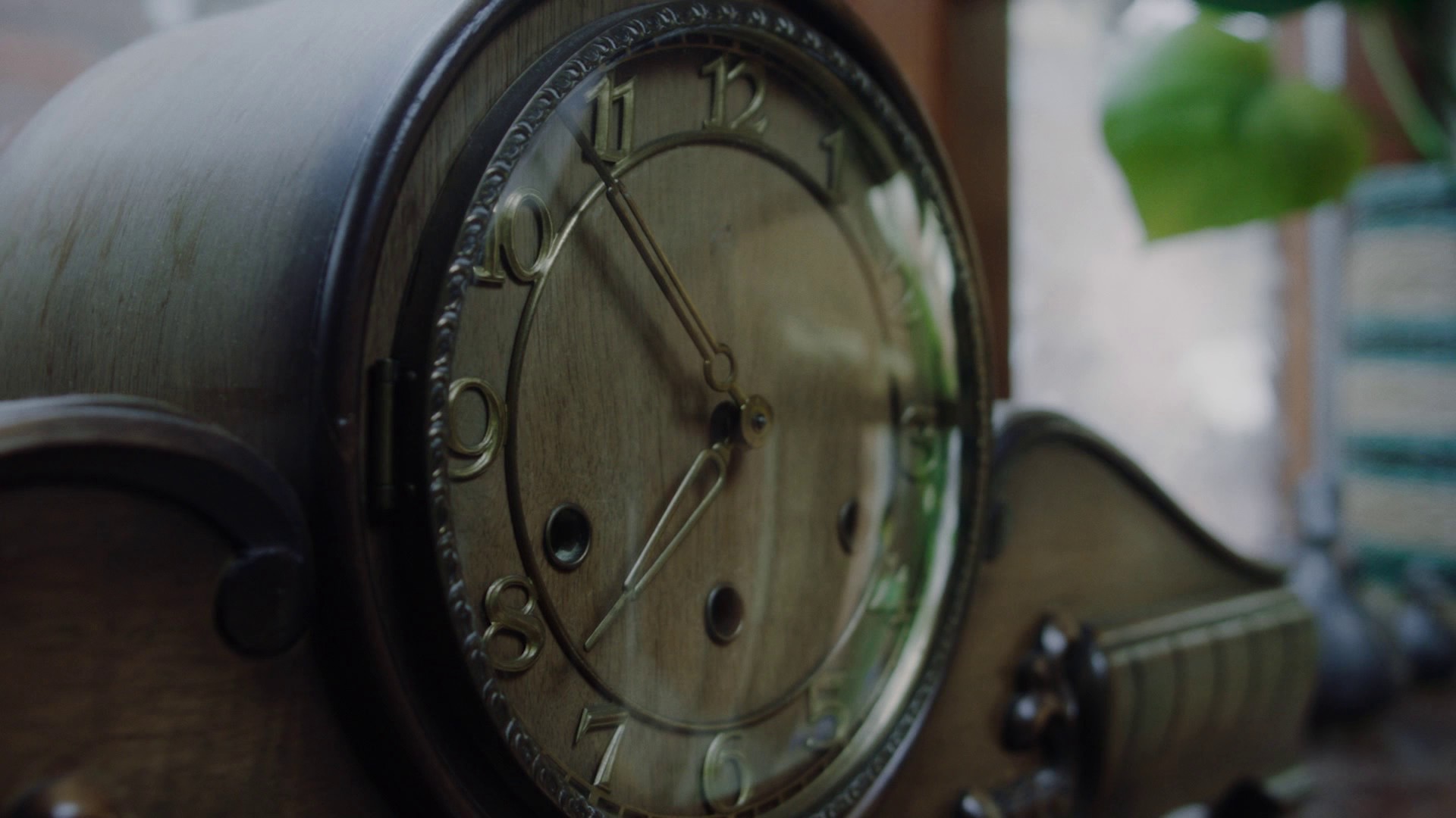 De openbaring (2022) —  shot,  lighting