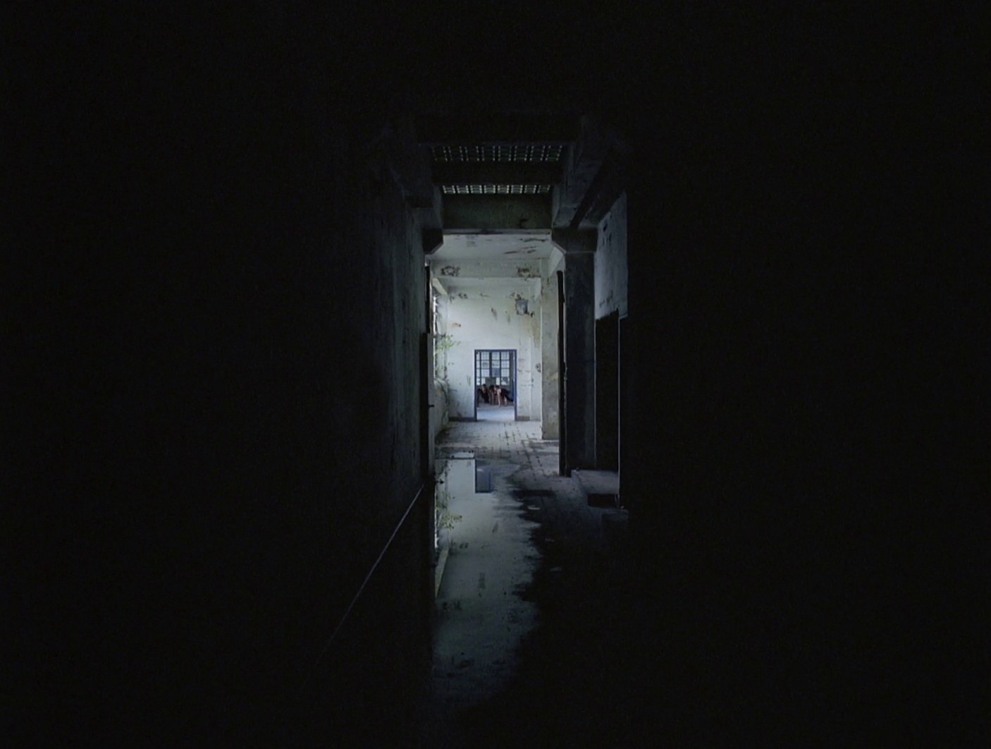 I (2020) —  shot,  lighting