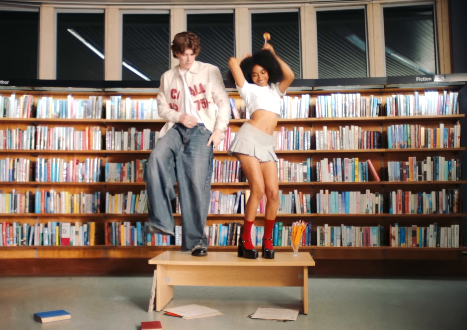 breaking news (2024) —  shot,  lighting