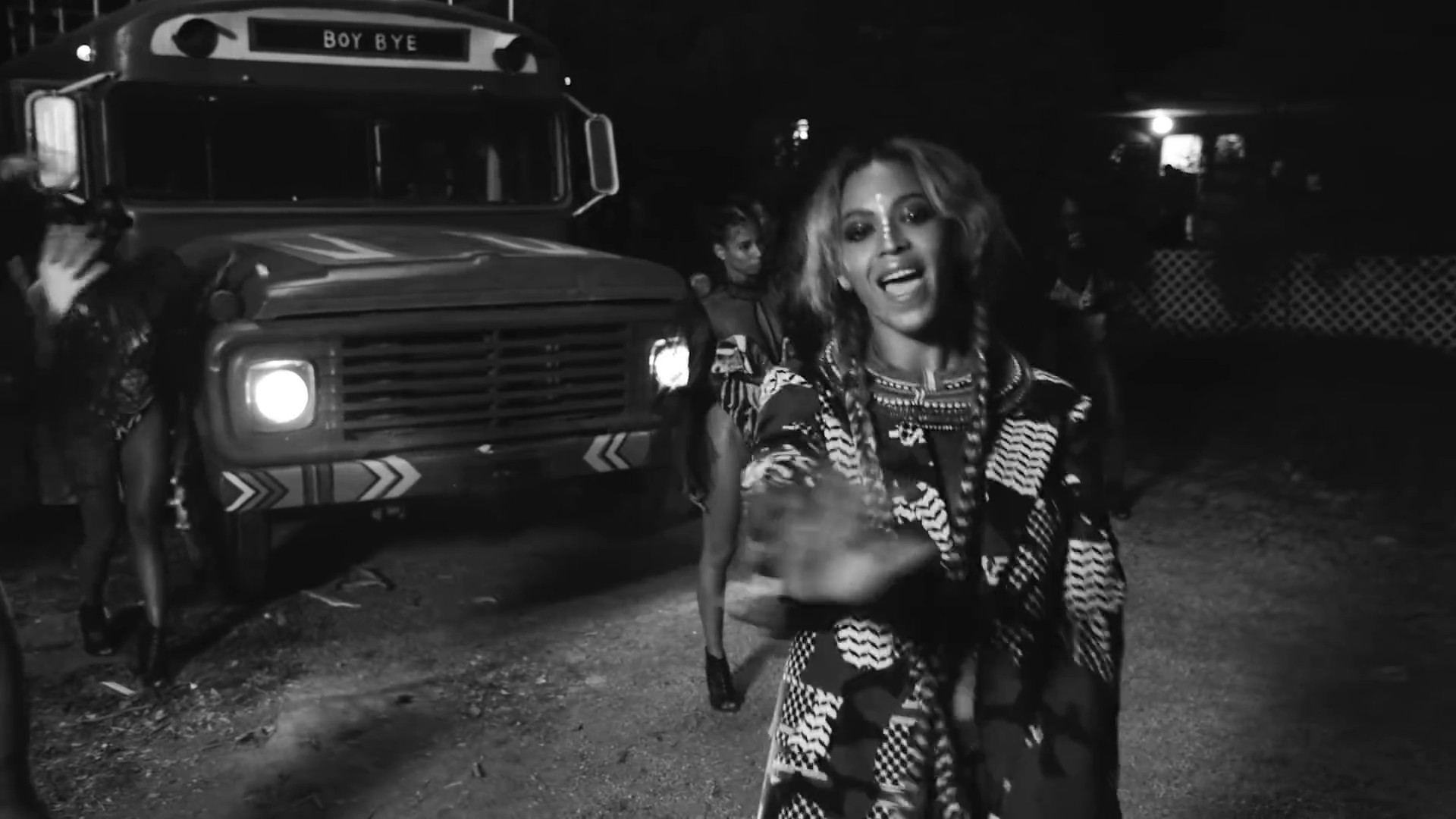 Sorry  (2016) —  shot,  lighting