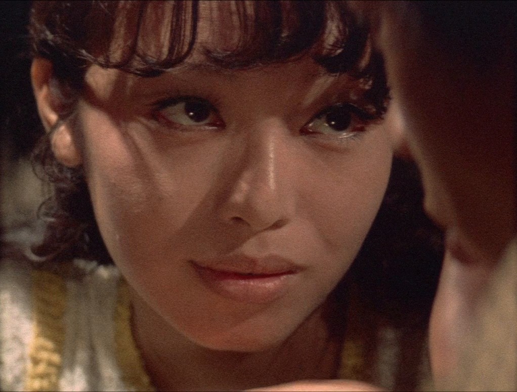 Stray Cat Rock: Sex Hunter (1970) —  shot,  lighting