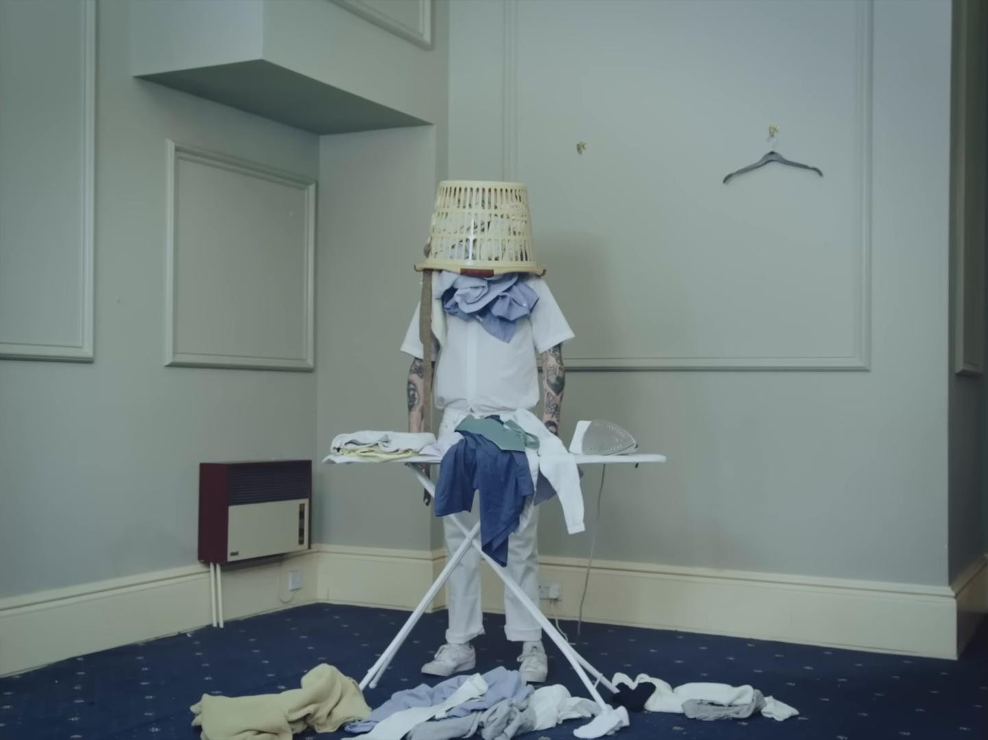 COLOSSUS (2018) —  shot,  lighting