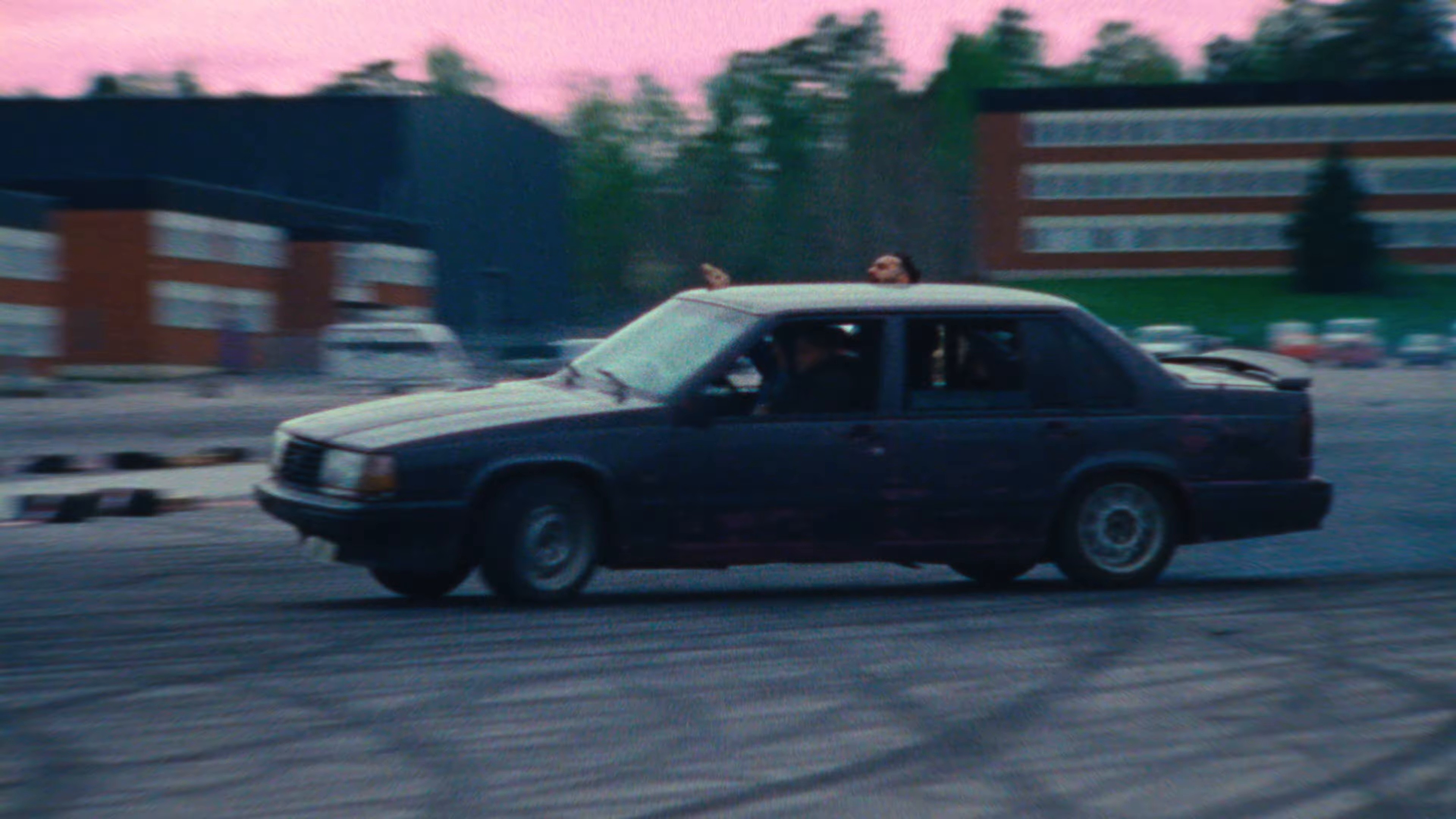 Bring it on, bring it all (2025) —  shot,  lighting