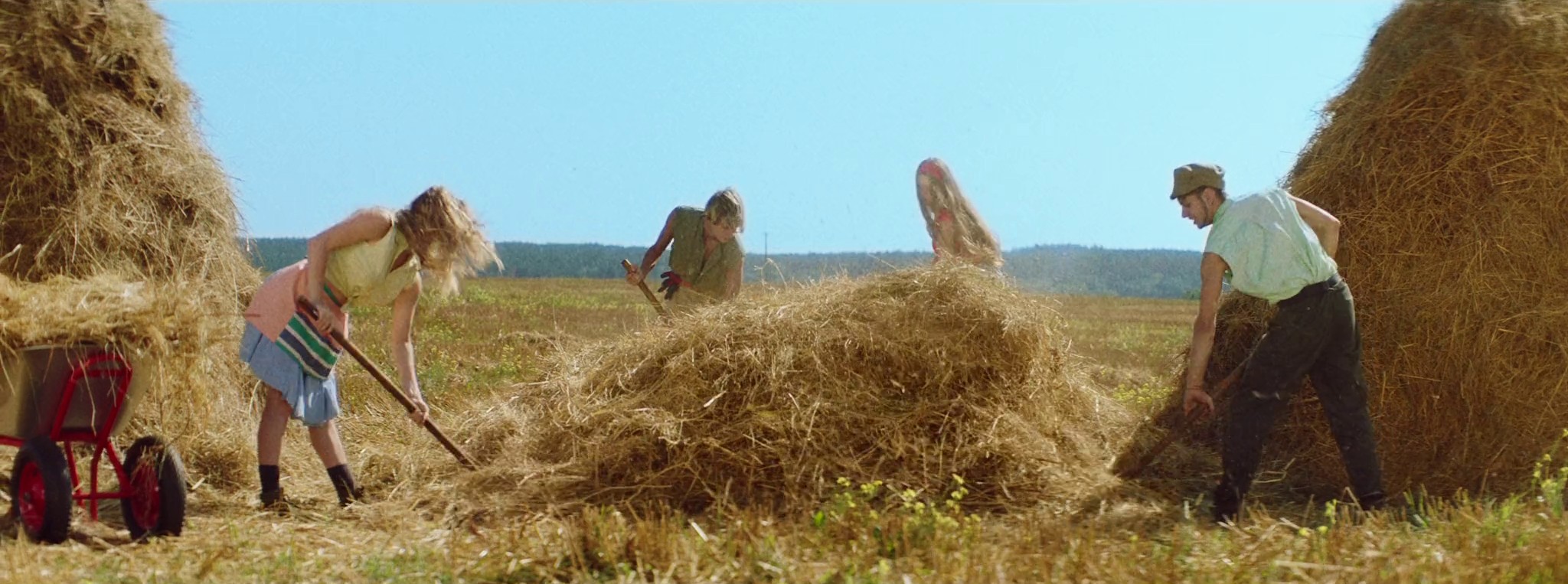 Miss You Everyday (2019) —  shot,  lighting