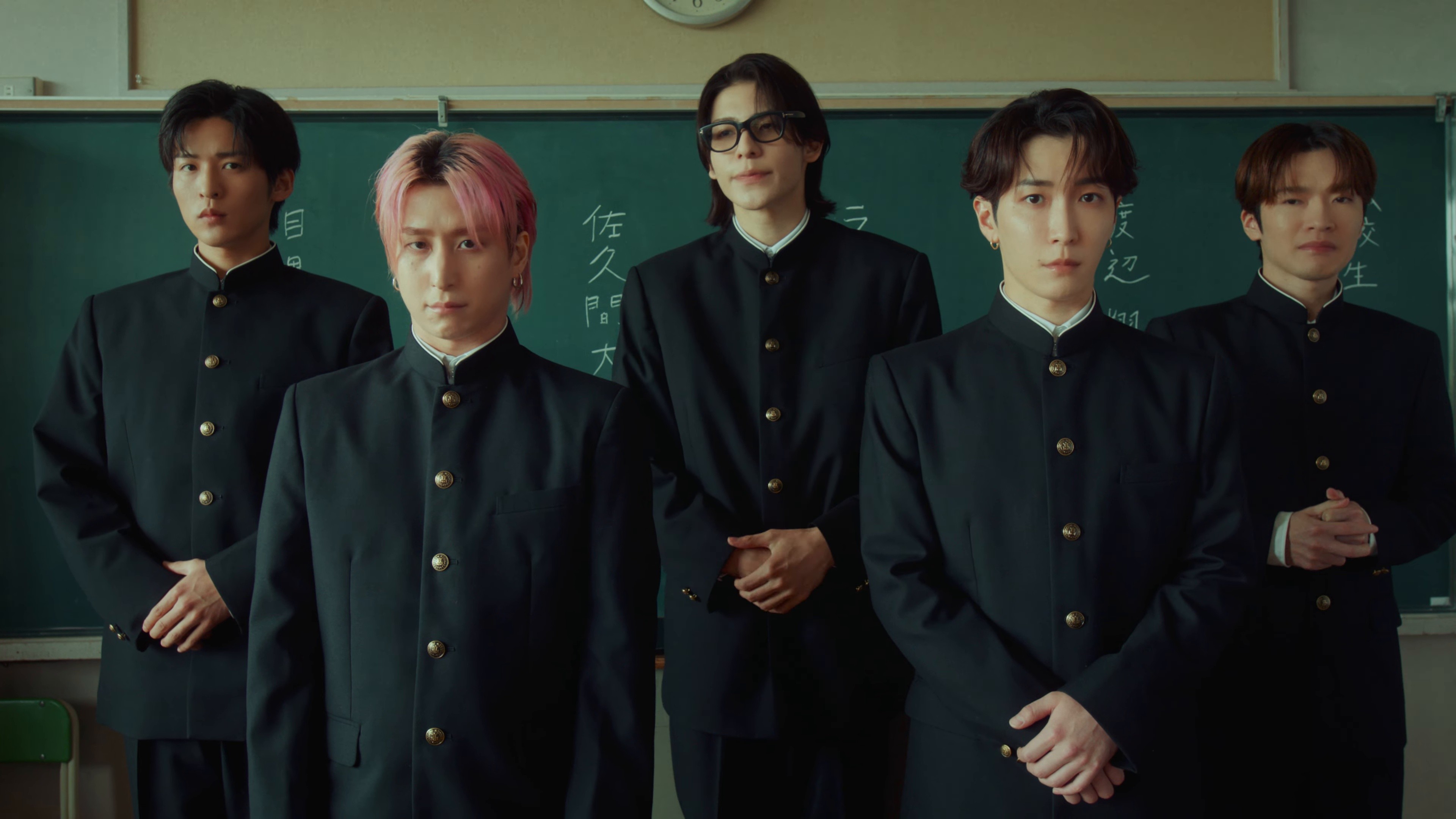 Charismax (2025) —  shot,  lighting