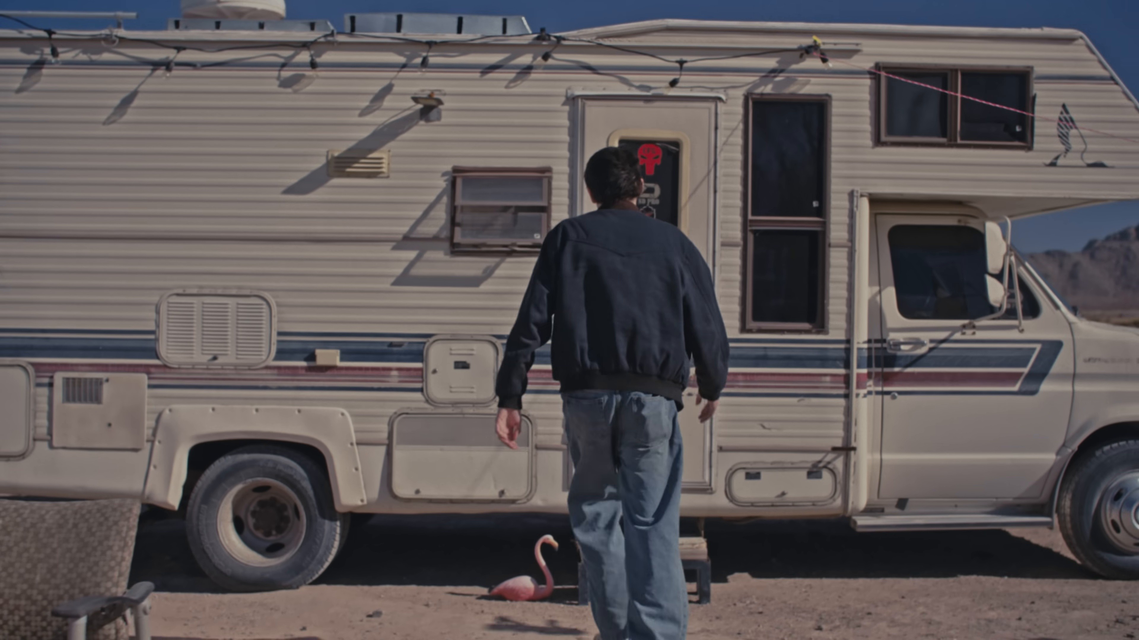 500 Palabras (2025) —  shot,  lighting