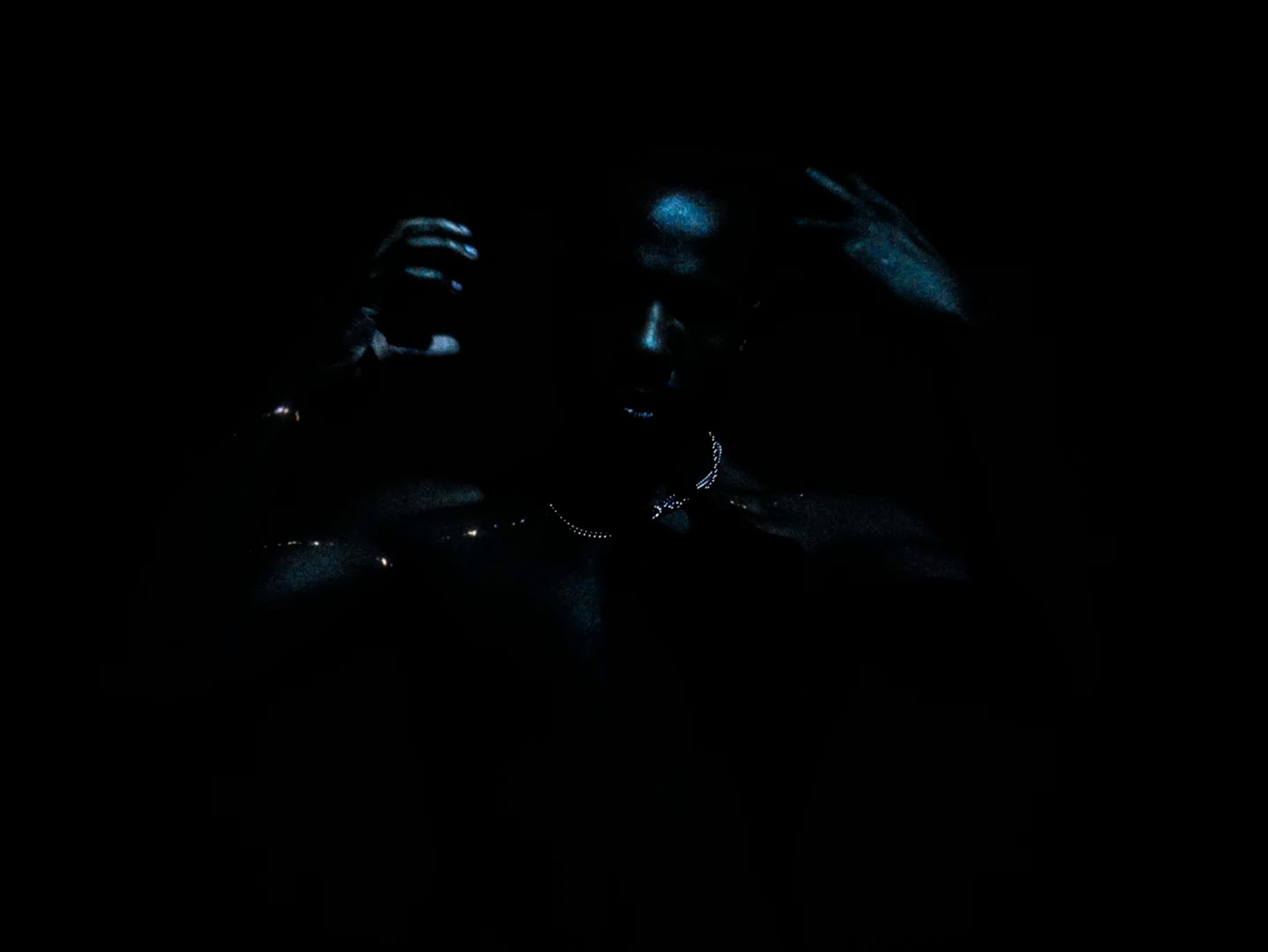 Les Crocs (2024) —  shot,  lighting