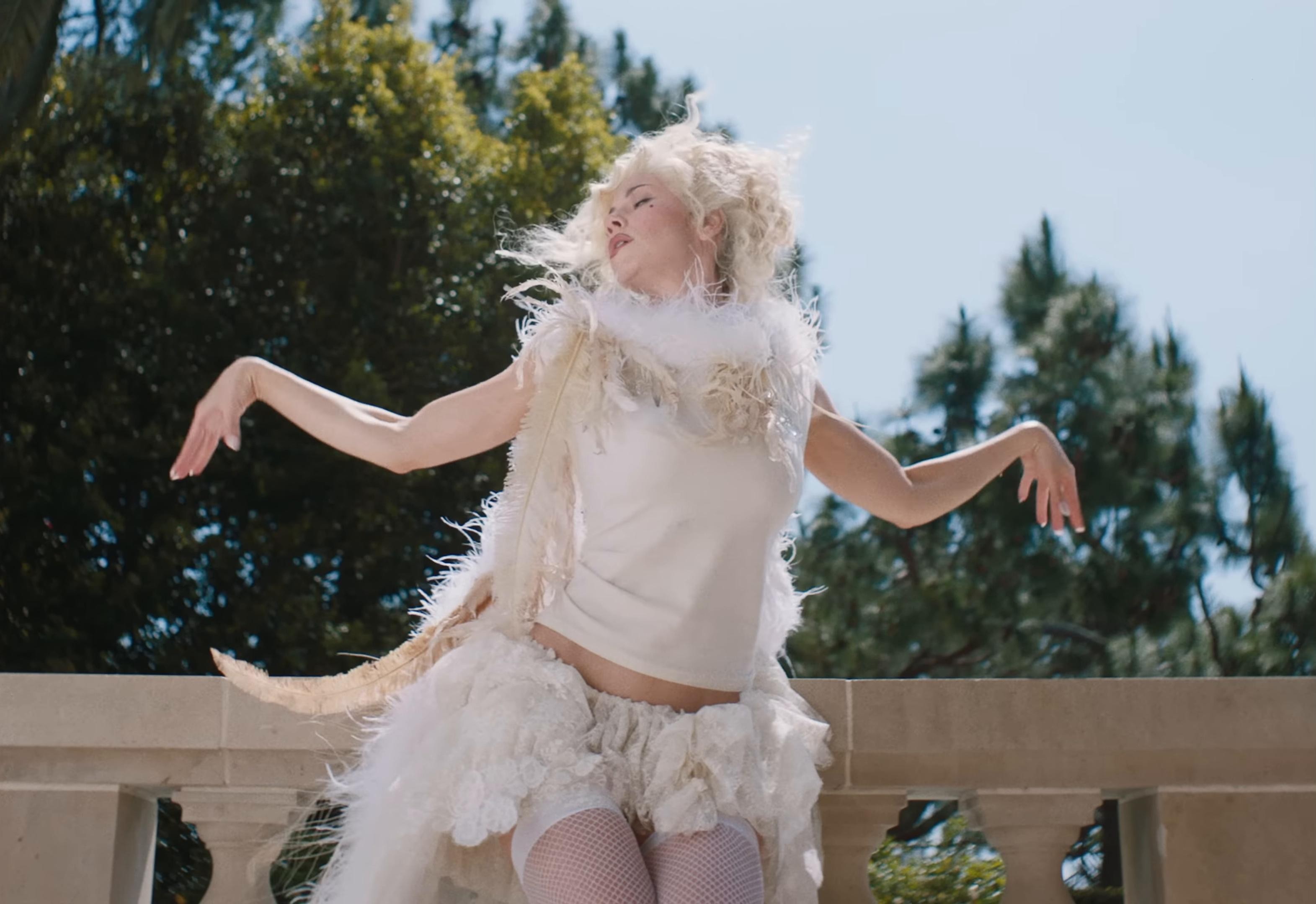 CUNTISSIMO (2025) —  shot,  lighting