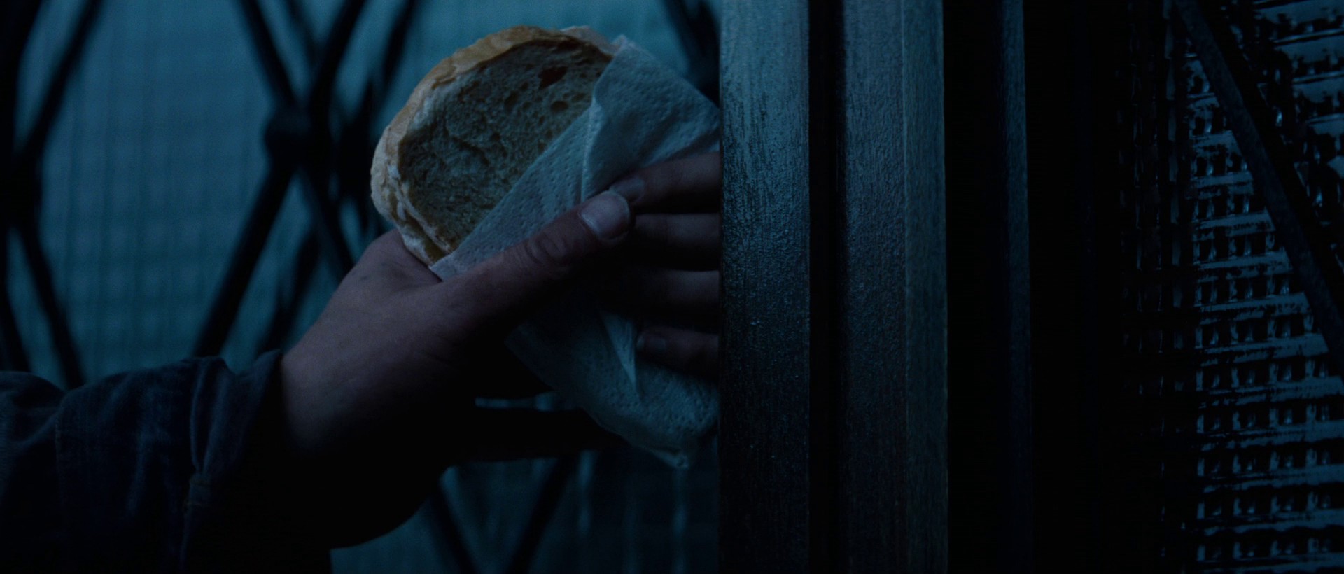 Outside Satan (2011) —  shot,  lighting