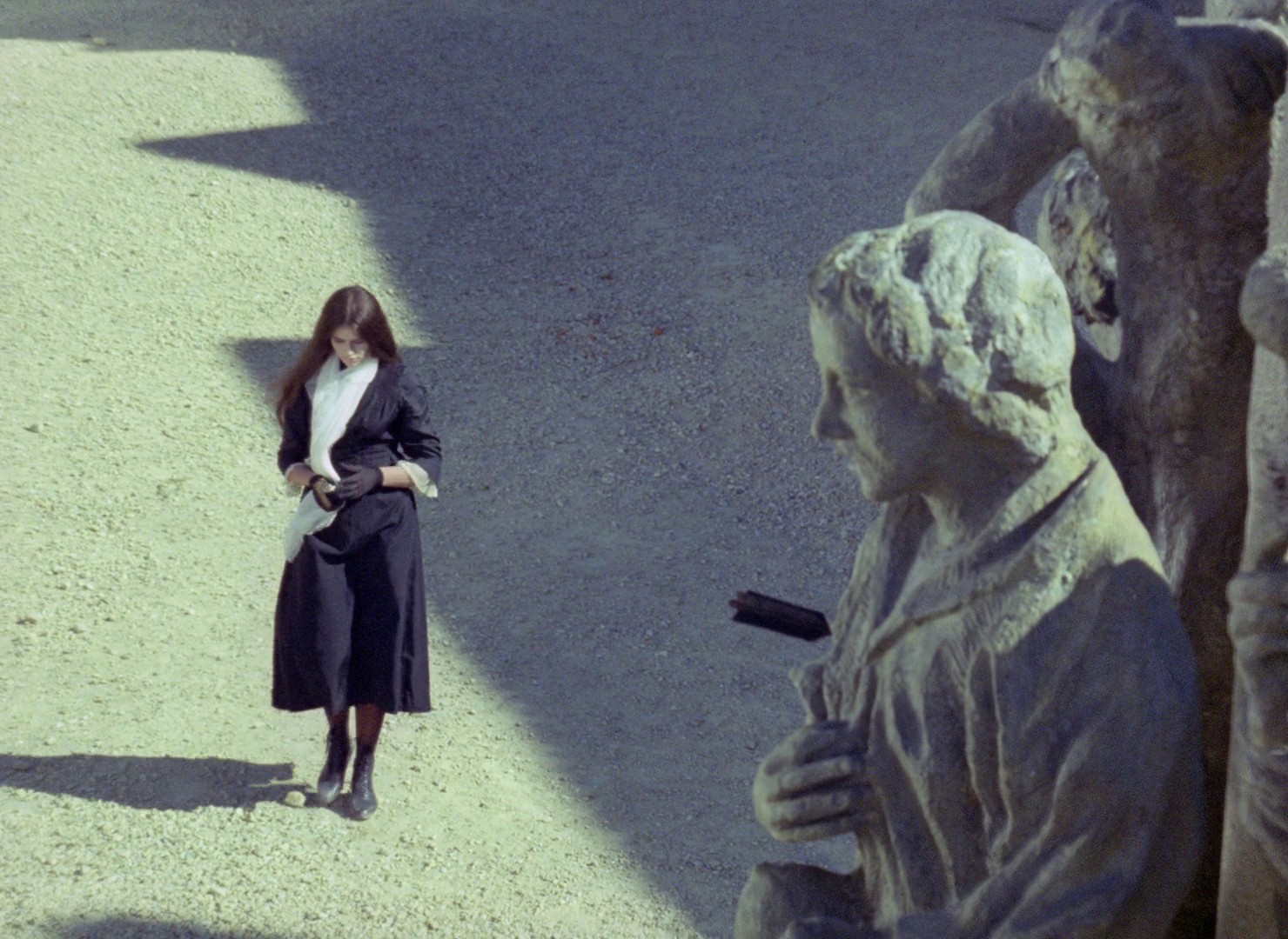 Valerie and Her Week of Wonders (1970) —  shot,  lighting