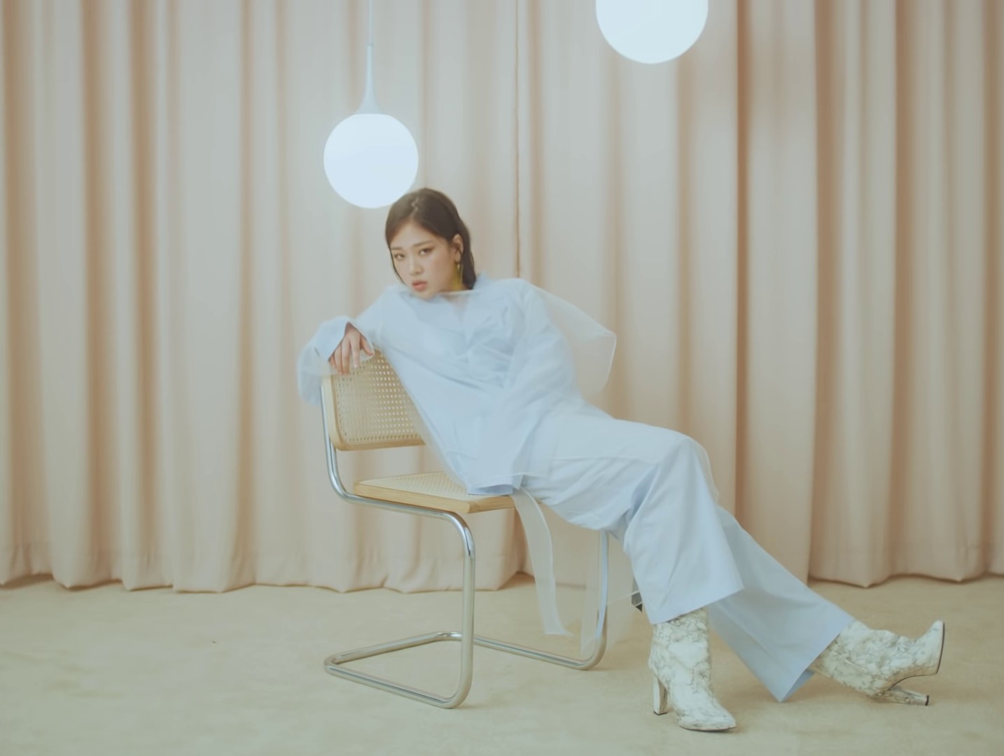 BINU (2019) —  shot,  lighting