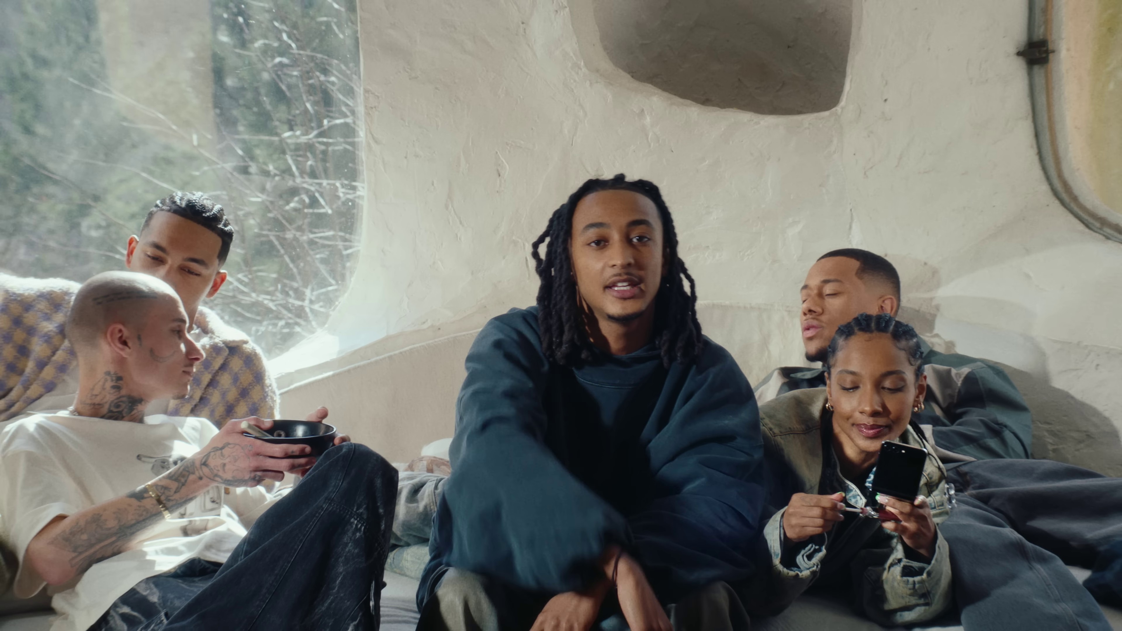 Toko dombi (2024) —  shot,  lighting