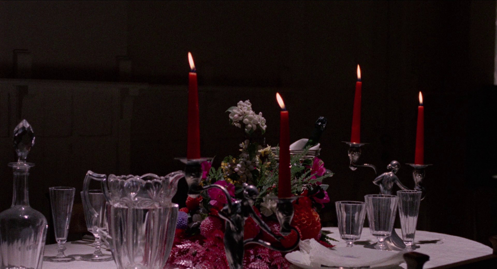 Juliet of the Spirits (1965) —  shot,  lighting